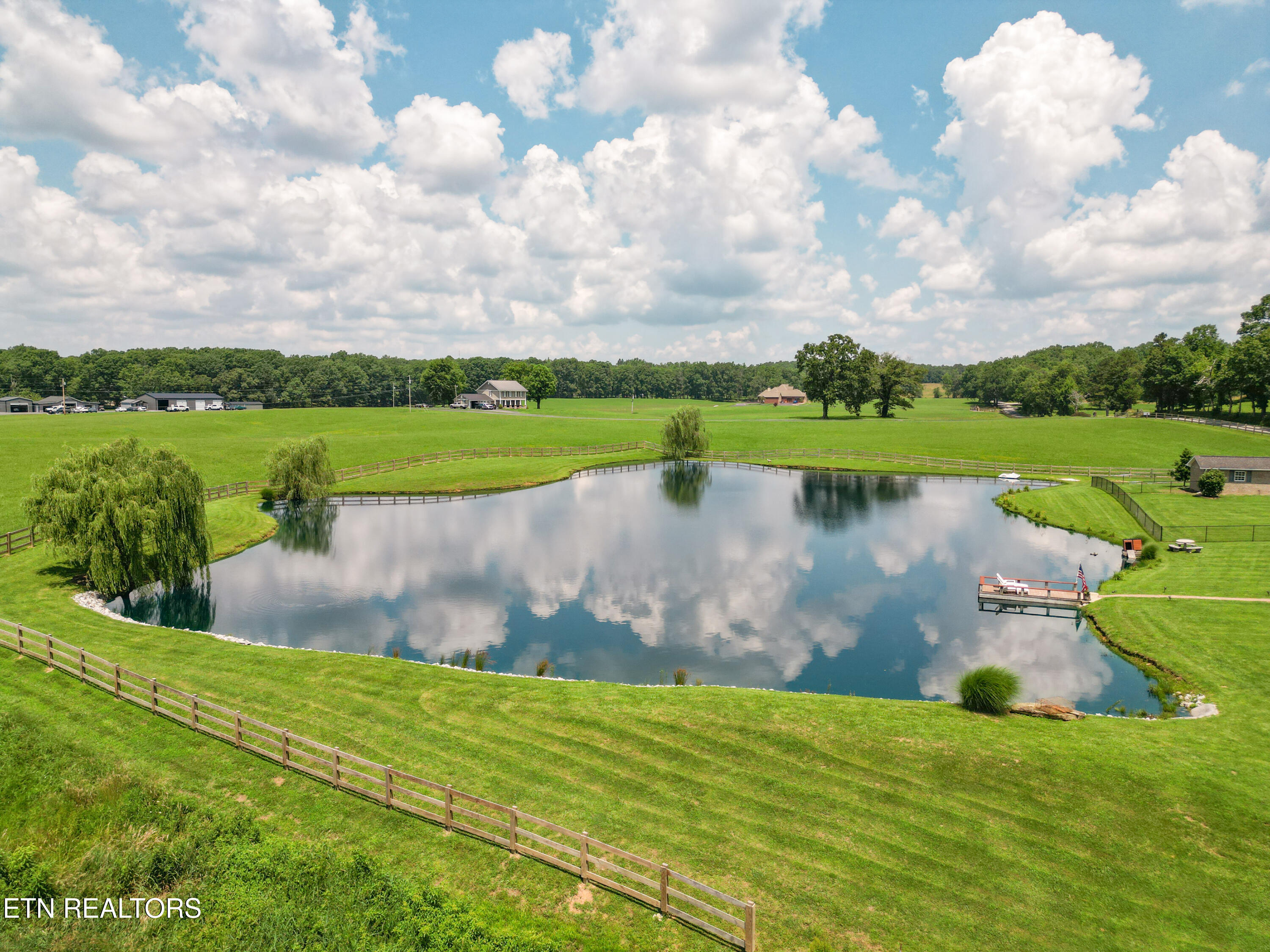 Oneida, Tennessee, 37841, United States, 3 Bedrooms Bedrooms, ,3 BathroomsBathrooms,Residential,For Sale,1973702