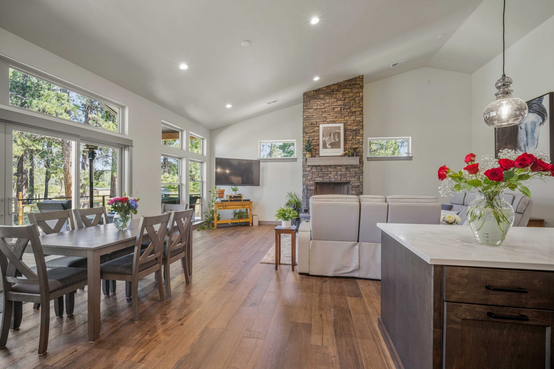  54635 Silver Fox Drive Bend, OR 97707 - 物件實景