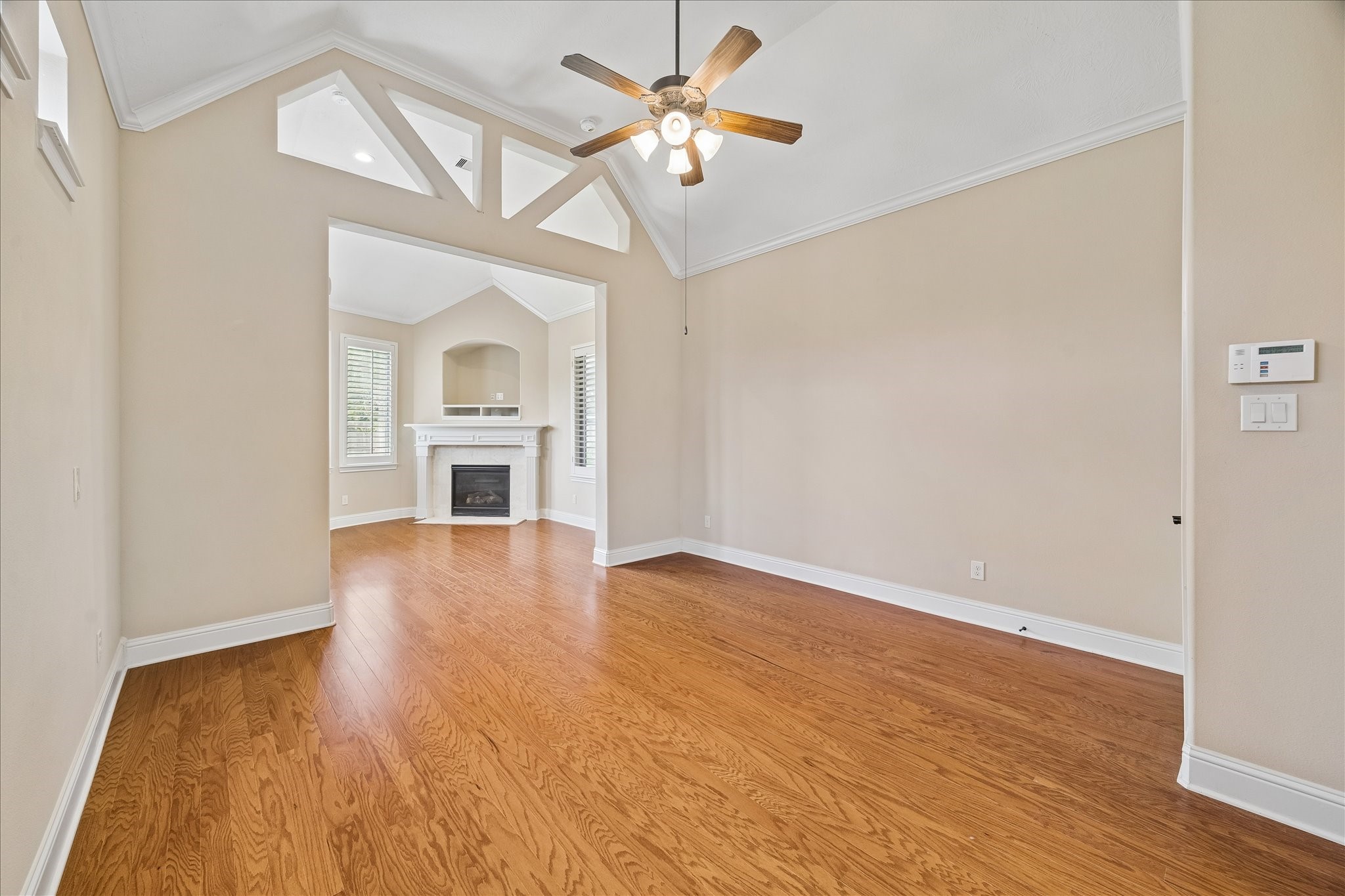  4506 Beacon View Court - 物件實景