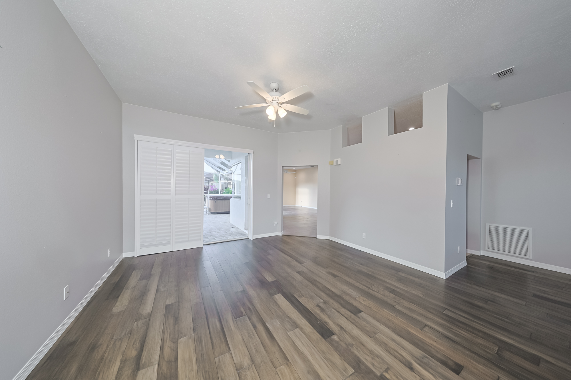 Sun City Center, Florida, 33573, United States, 3 Bedrooms Bedrooms, ,3 BathroomsBathrooms,Residential,For Sale,1985673