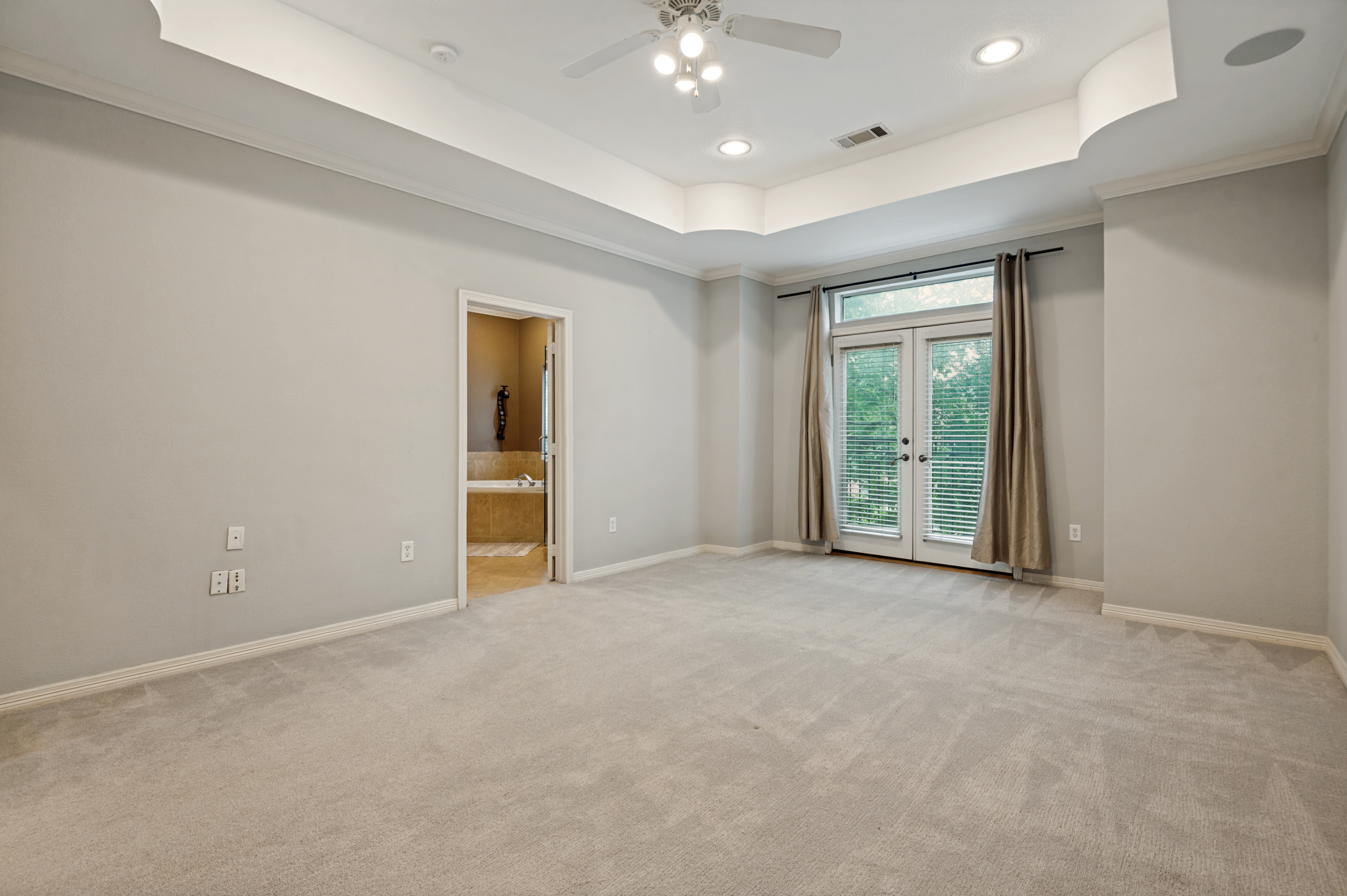  2205 Canton Street #105 - 物件實景