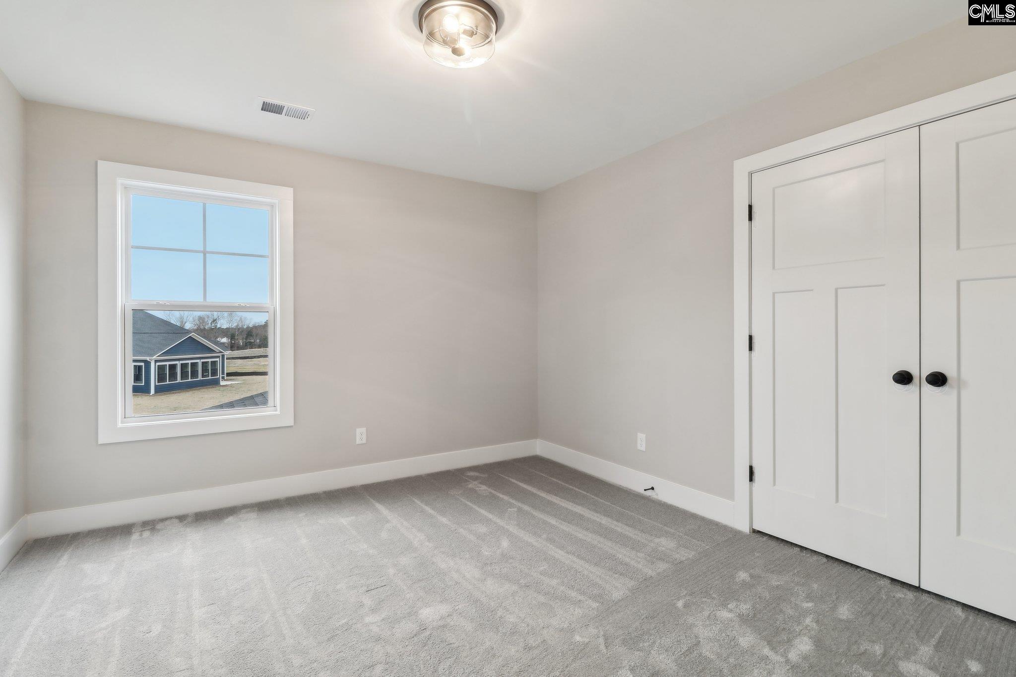 Chapin, South Carolina, 29036, United States, 5 Bedrooms Bedrooms, ,4 BathroomsBathrooms,Residential,For Sale,1868319