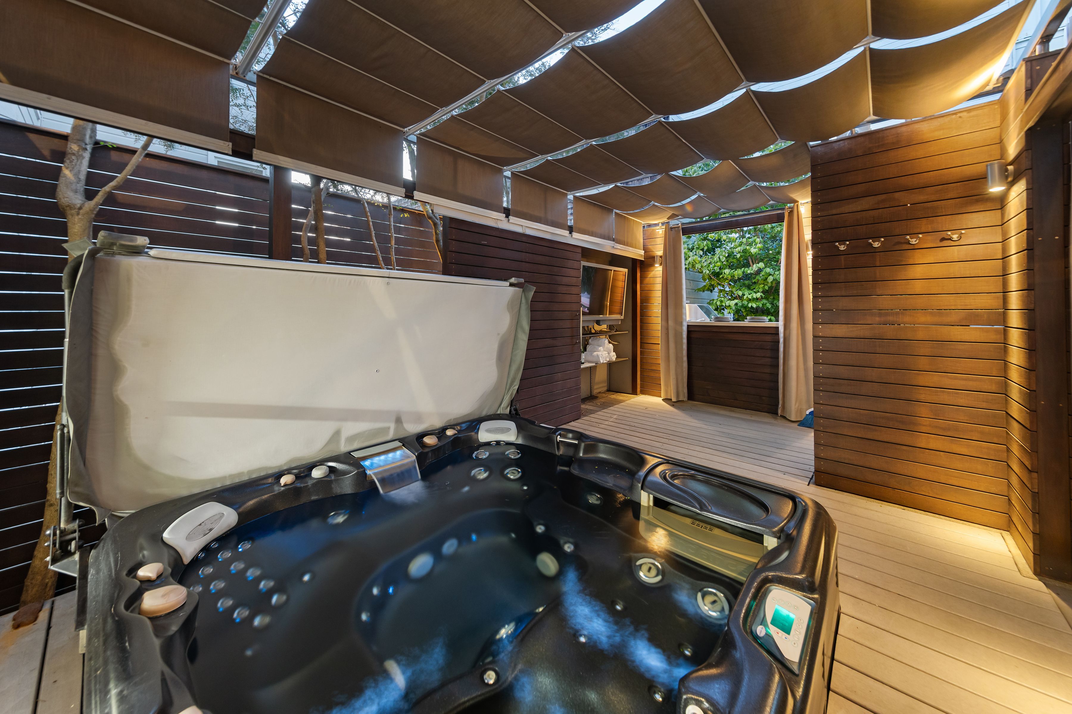  Outdoor Oasis on Russian Hill - 物件實景