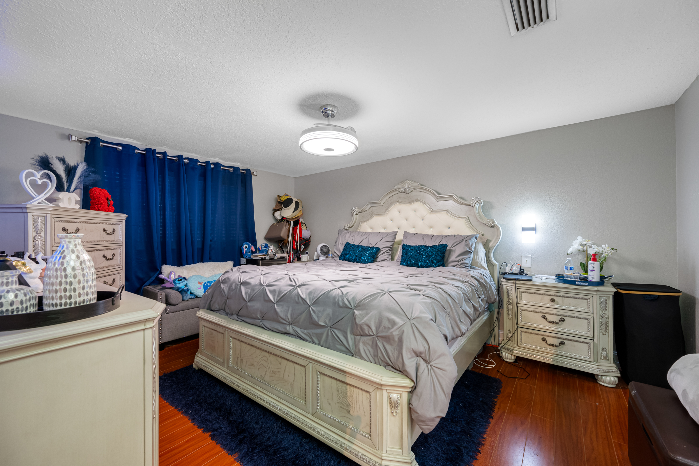 Tampa, Florida, 33615, United States, 4 Bedrooms Bedrooms, ,3 BathroomsBathrooms,Residential,For Sale,1900602