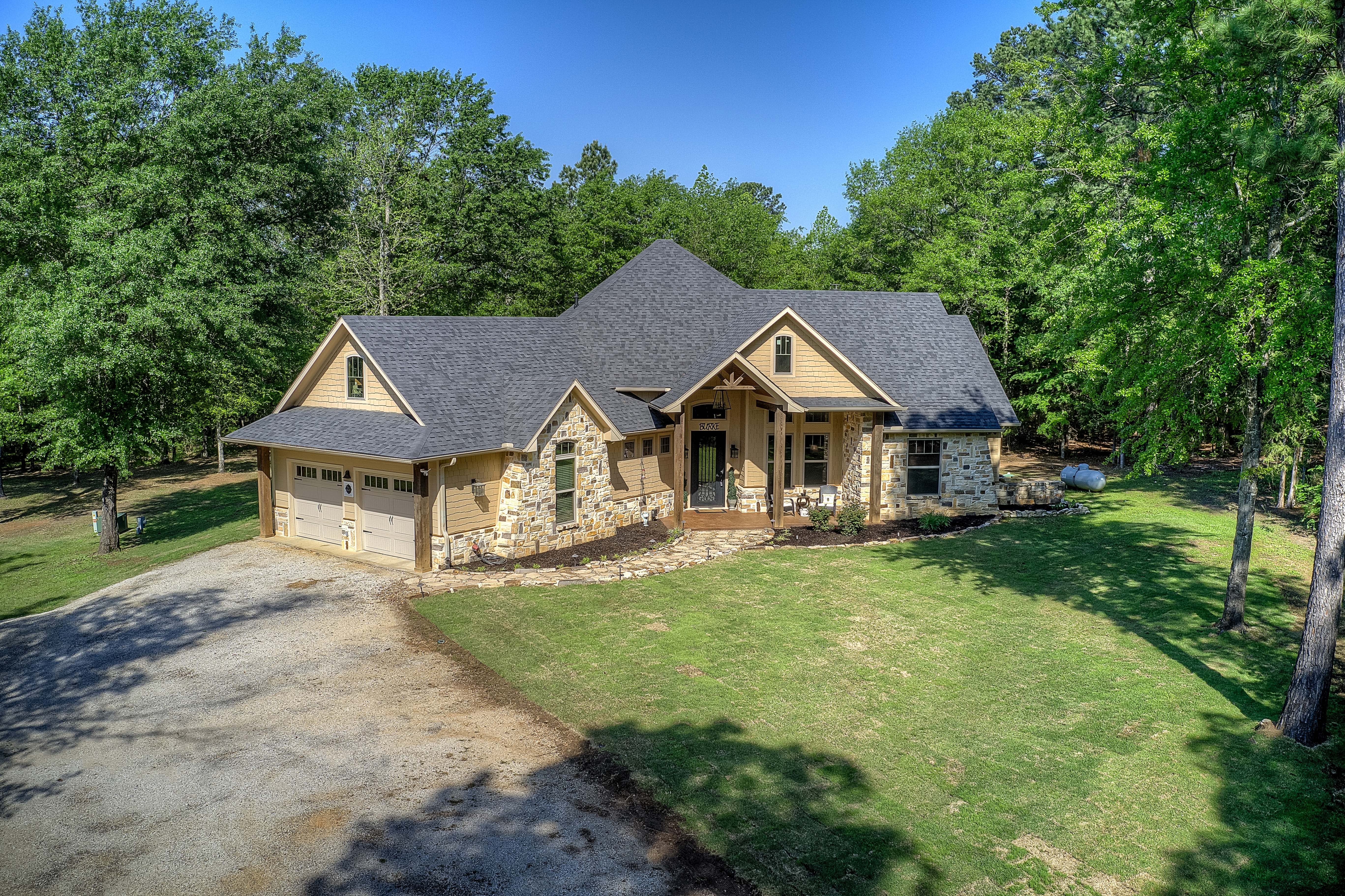 Quitman, Texas, 75783, United States, 3 Bedrooms Bedrooms, ,3 BathroomsBathrooms,Residential,For Sale,1693379