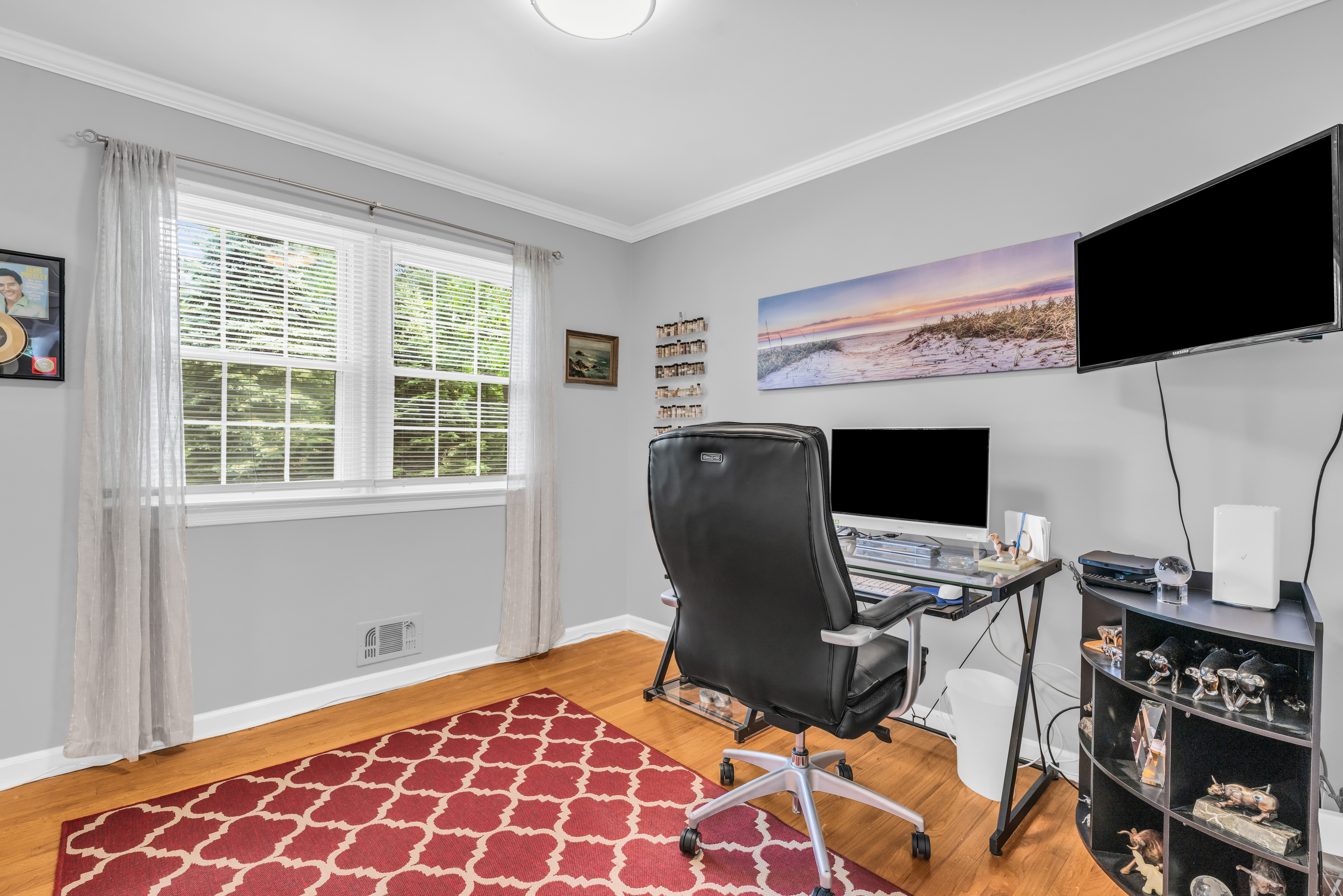  Beautiful Updated Bi-Level Home - 840 Nutswamp Road, Red Bank - 物件實景