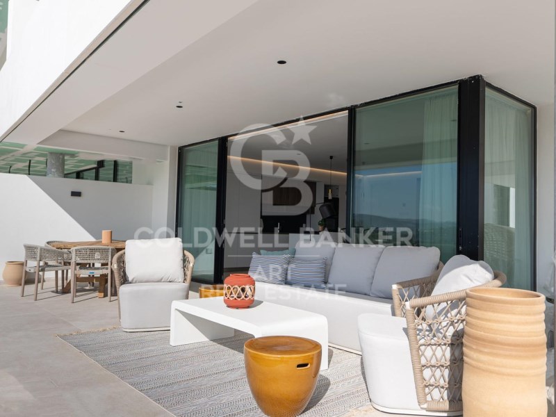 Estepona, Andalusia, ES, 2 Bedrooms Bedrooms, ,2 BathroomsBathrooms,Residential,For Sale,1745975