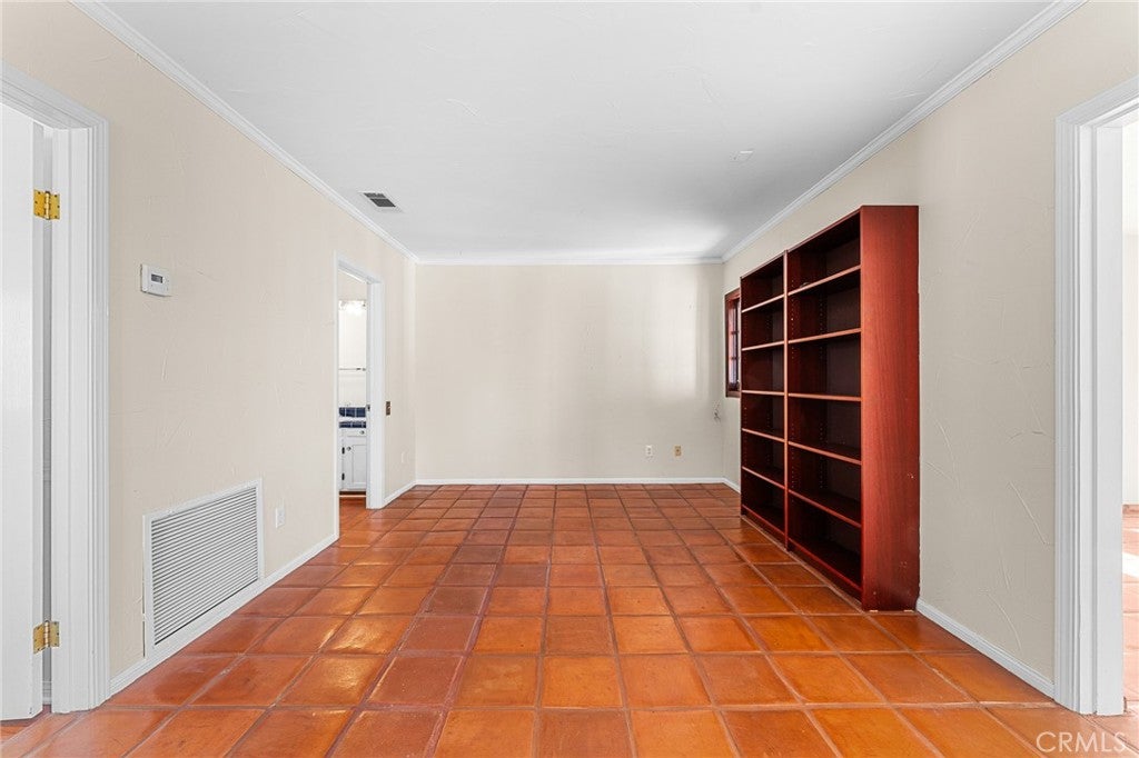 Redlands, California, 92373, United States, 4 Bedrooms Bedrooms, ,4 BathroomsBathrooms,Residential,For Sale,1995131