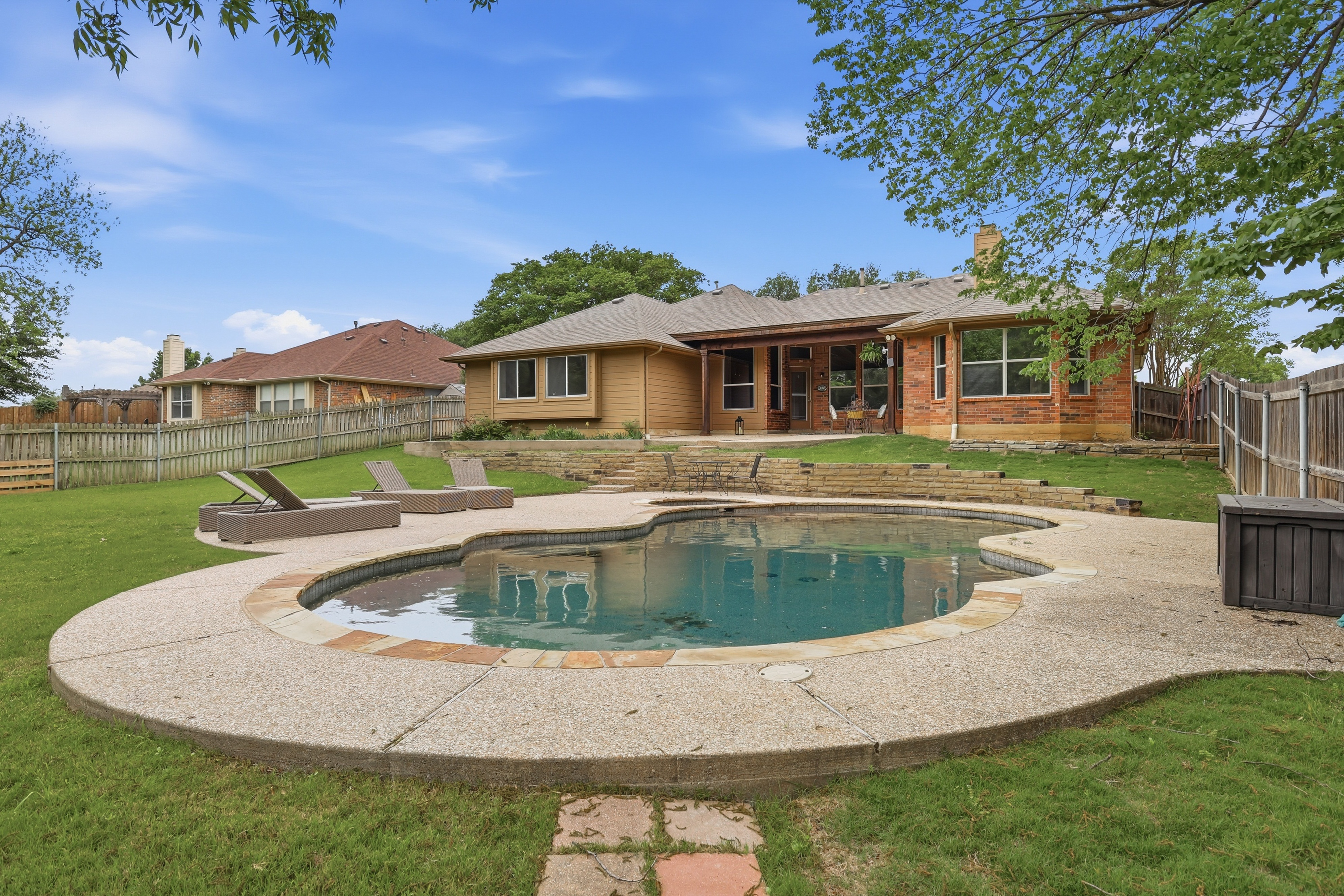  2402 Ravinia Drive, Corinth, TX, 76208 - 物件實景