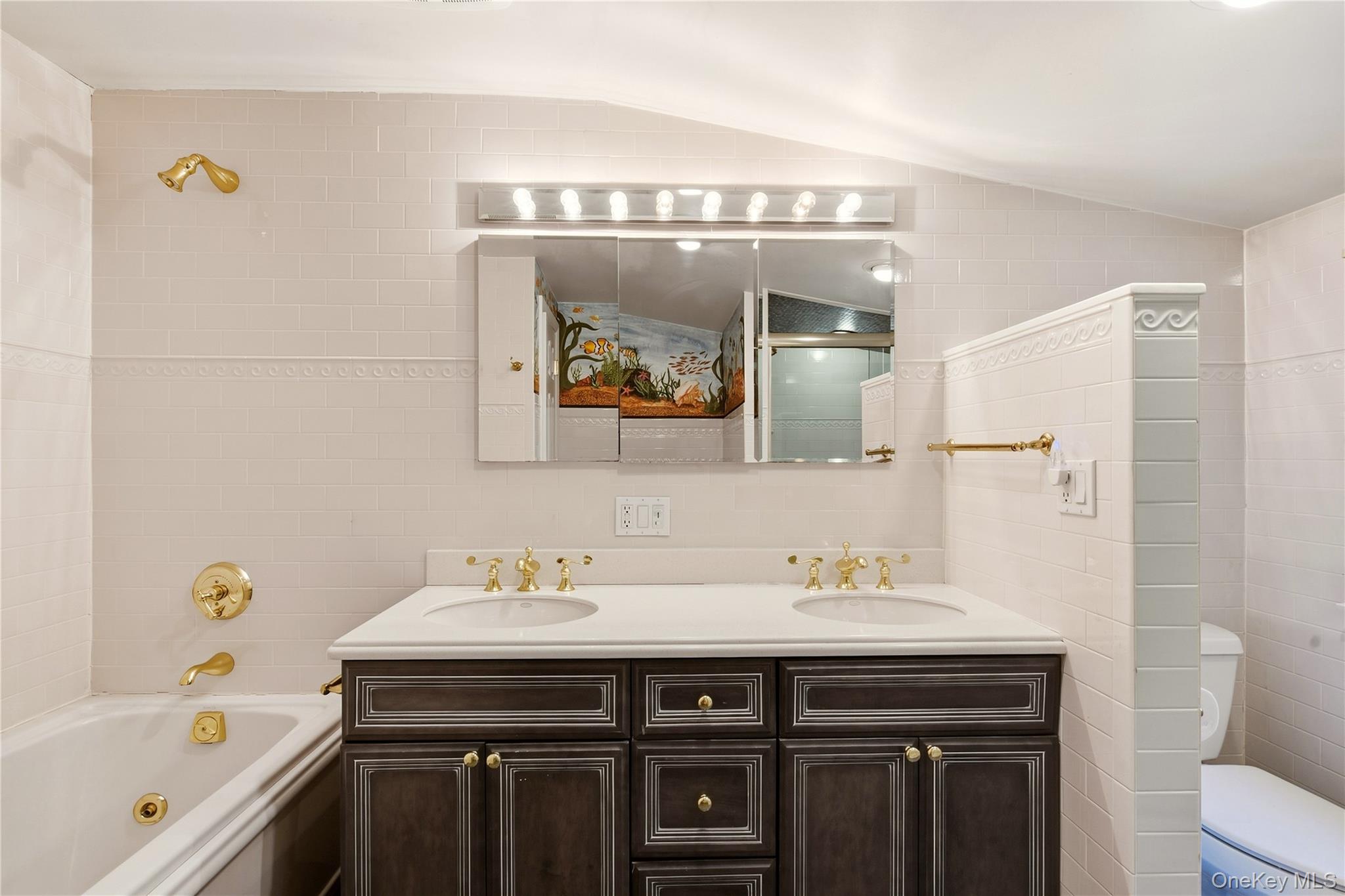  31 Crosby Place, Cold Spring Harbor, NY, 11724 - 物件實景