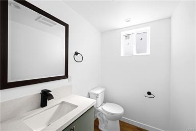 Van Nuys, California, 91405, United States, 11 Bedrooms Bedrooms, ,Residential,For Sale,1763615