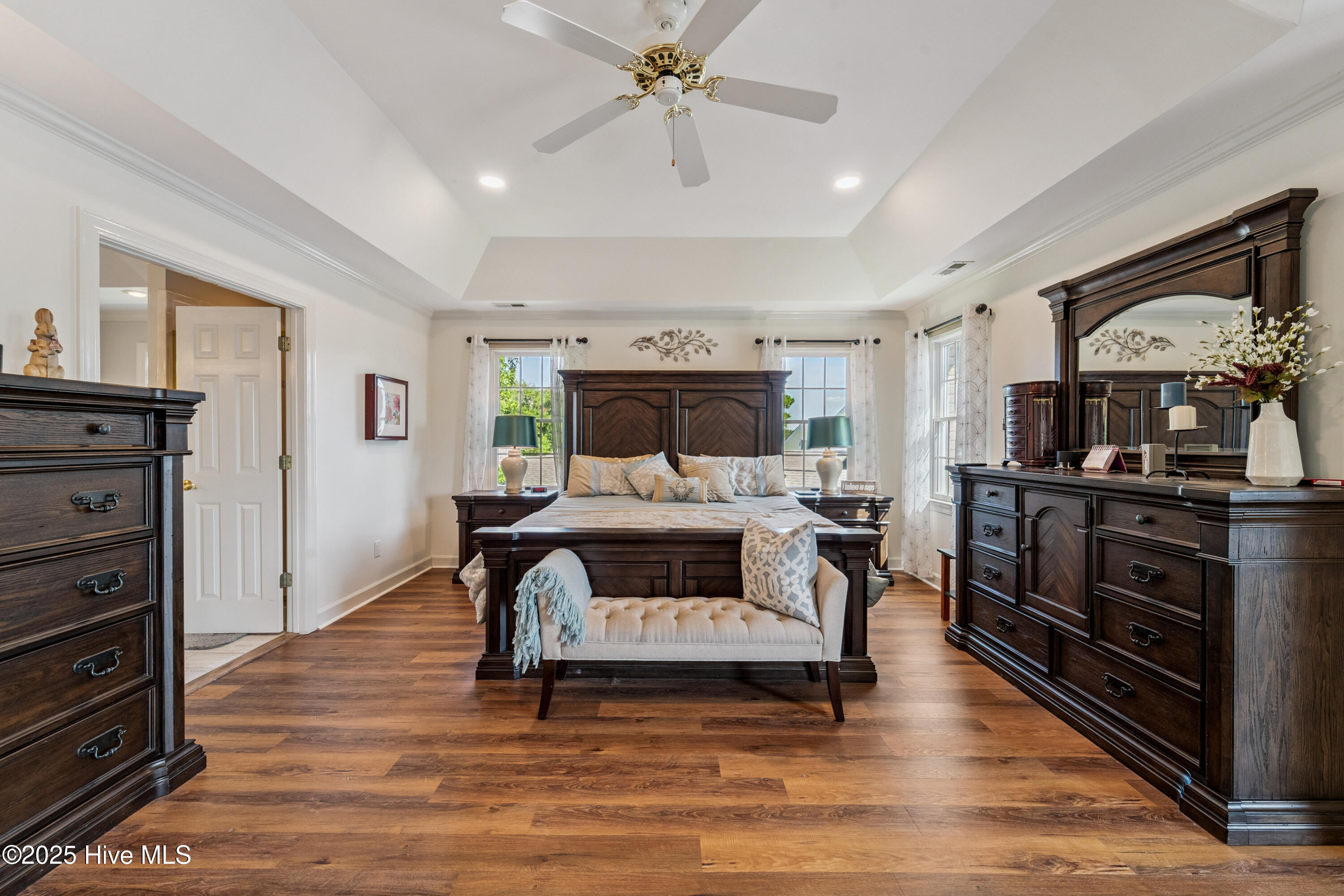 New Bern, North Carolina, 28560, United States, 4 Bedrooms Bedrooms, ,3 BathroomsBathrooms,Residential,For Sale,1907556