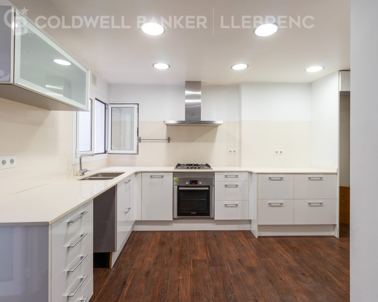 Barcelona, Barcelona, Sarri? - Sant Gervasi, Vallv, Barcelona, Catalonia, ES, 4 Bedrooms Bedrooms, ,2 BathroomsBathrooms,Residential,For Sale,Barcelona, Barcelona, Sarri? - Sant Gervasi, Vallv,1624056