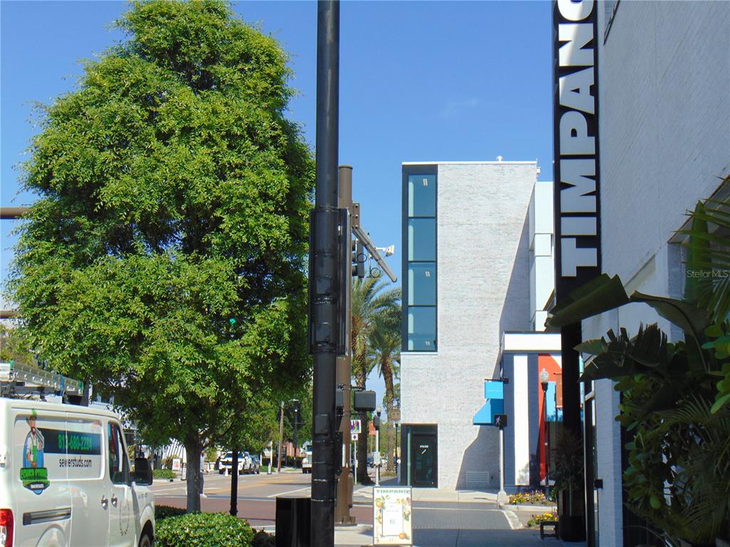 Tampa, Florida, 33606, United States, 2 Bedrooms Bedrooms, ,1 BathroomBathrooms,Residential,For Sale,1980089