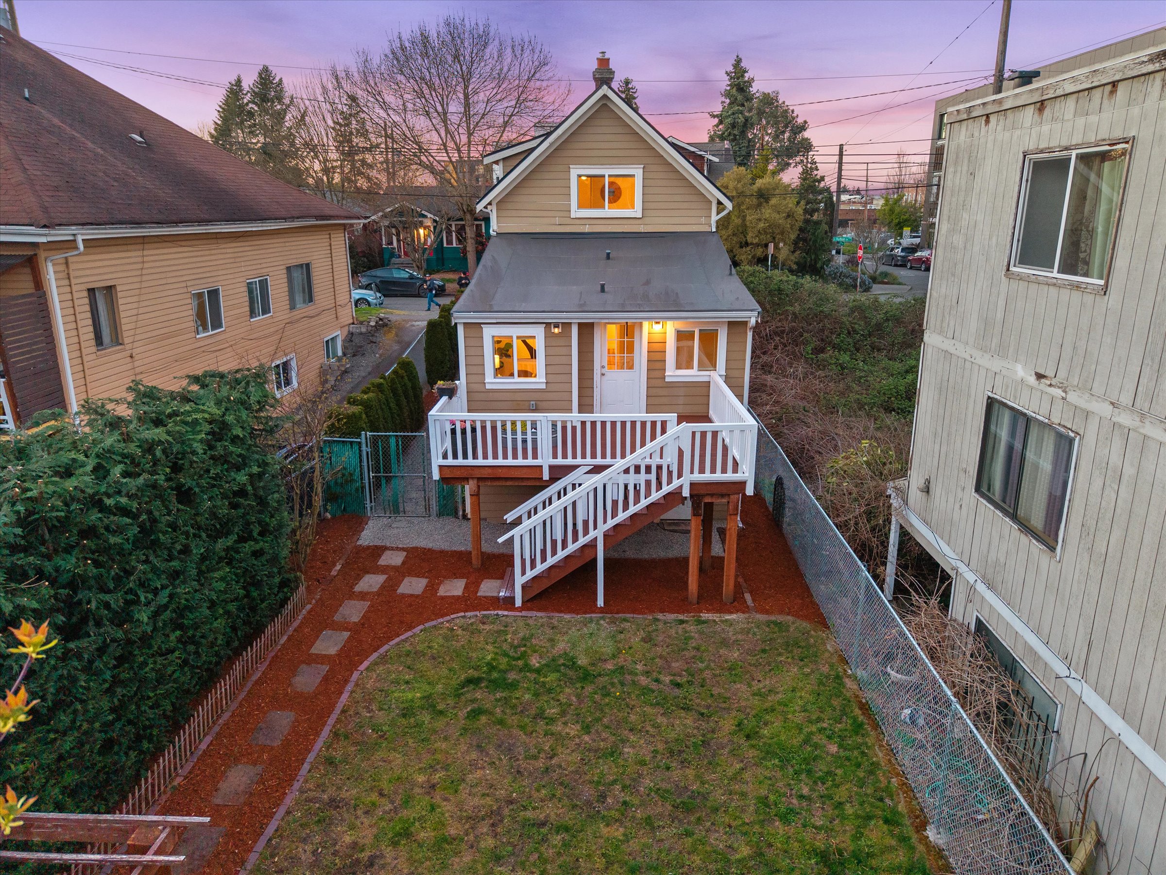  3557 S Hudson St, Seattle, WA 98118 - 物件實景
