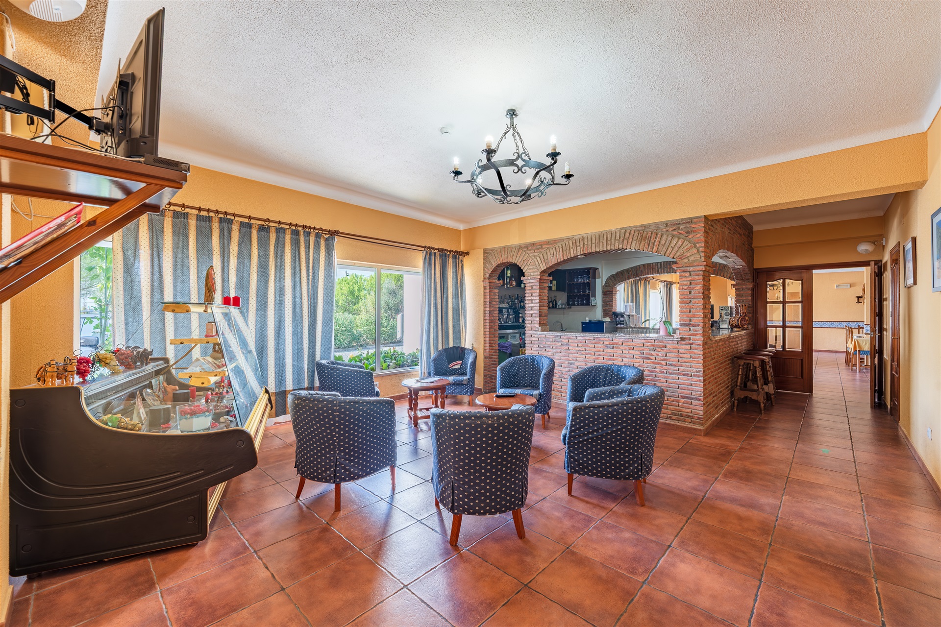  House, 11 bedrooms, for Sale - 物件實景