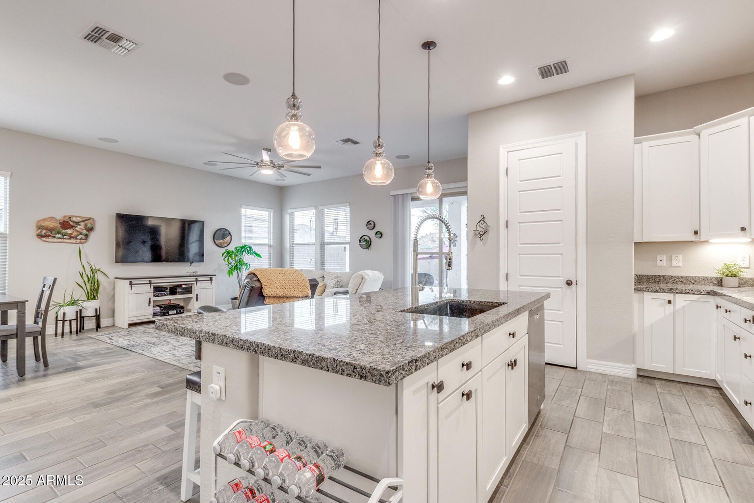 Goodyear, Arizona, 85395, United States, 3 Bedrooms Bedrooms, ,2 BathroomsBathrooms,Residential,For Sale,1979657