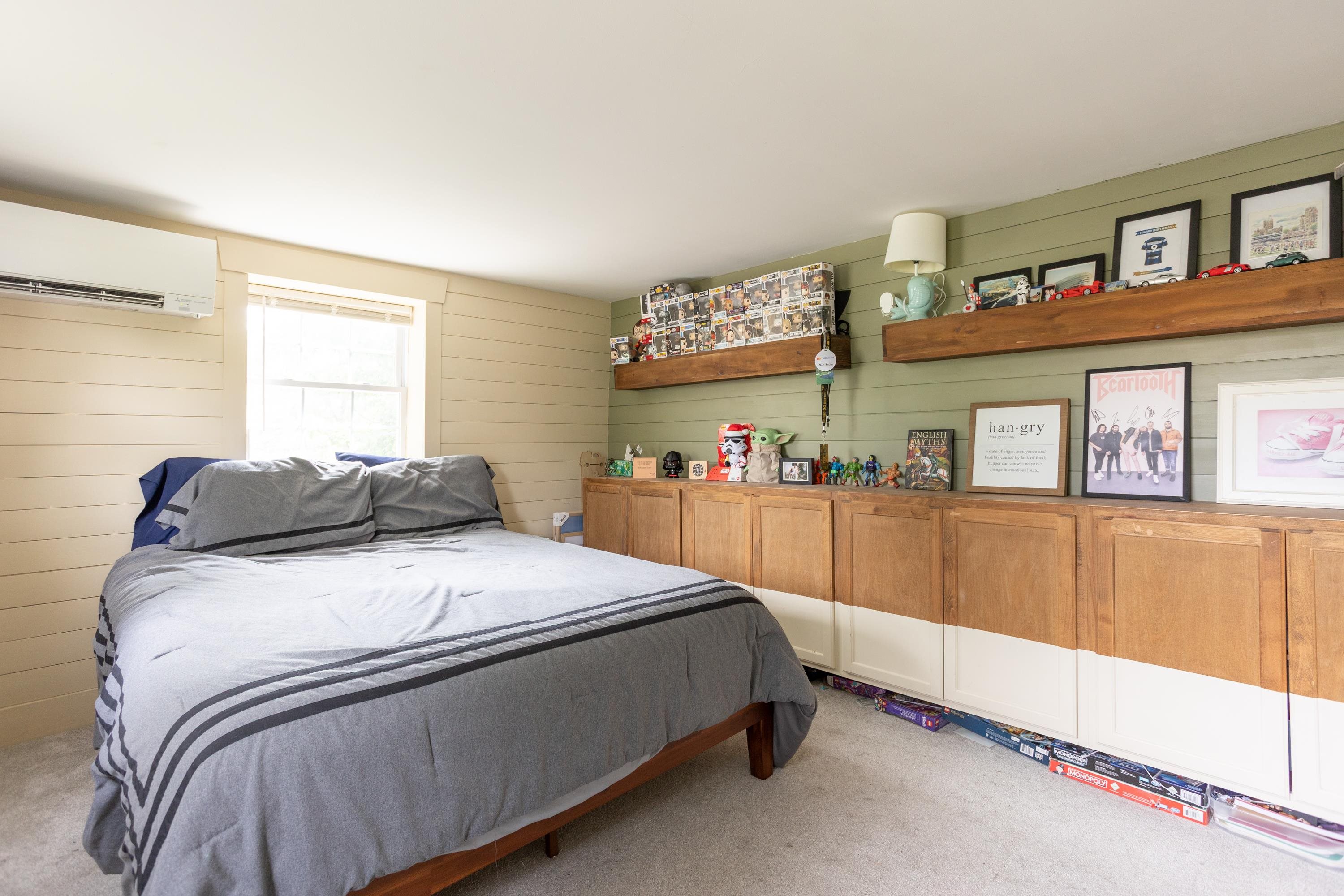 Hollis, New Hampshire, 03049, United States, 4 Bedrooms Bedrooms, ,4 BathroomsBathrooms,Residential,For Sale,1895545