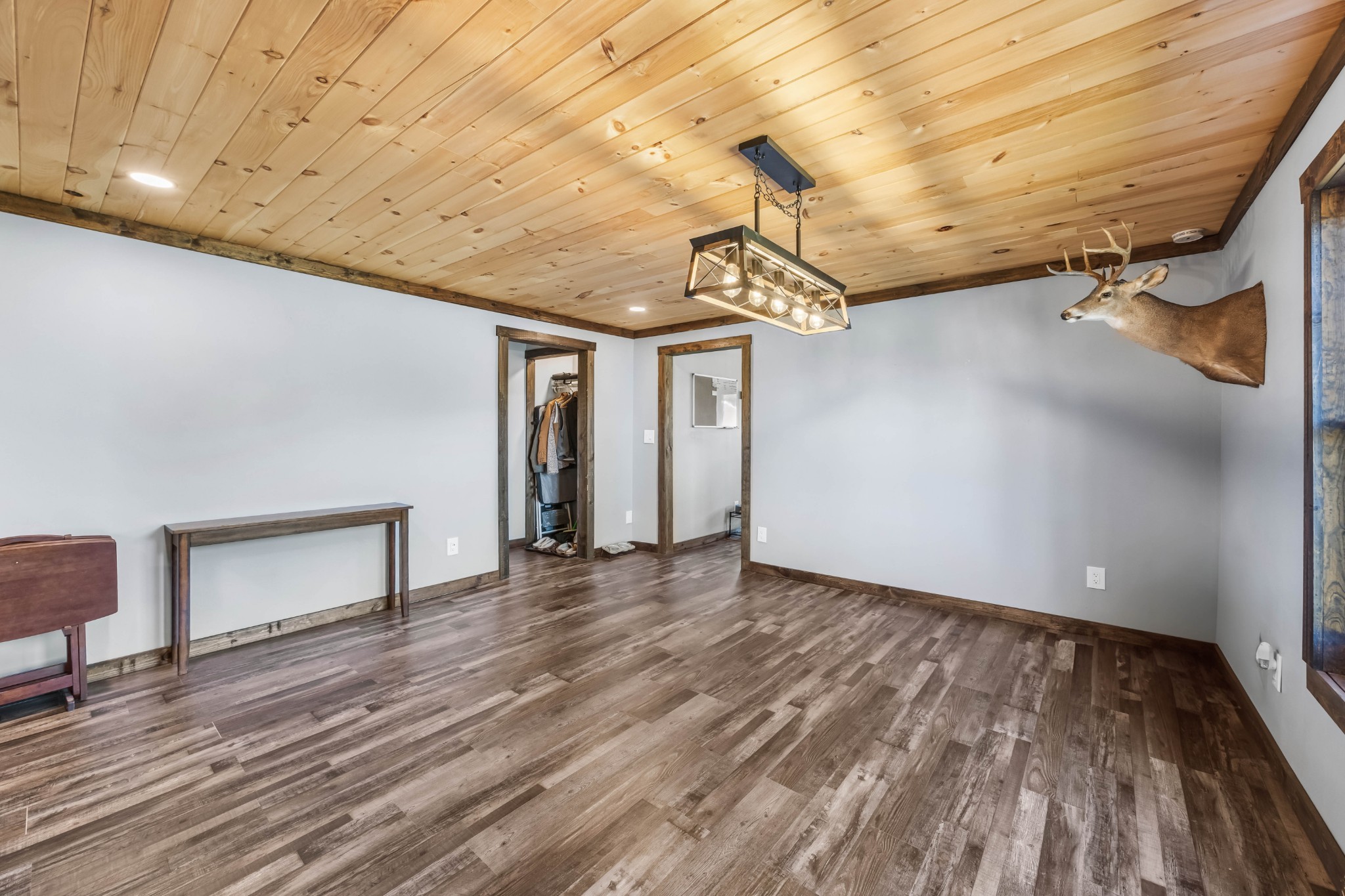 Dover, Tennessee, 37058, United States, 2 Bedrooms Bedrooms, ,2 BathroomsBathrooms,Residential,For Sale,2007547