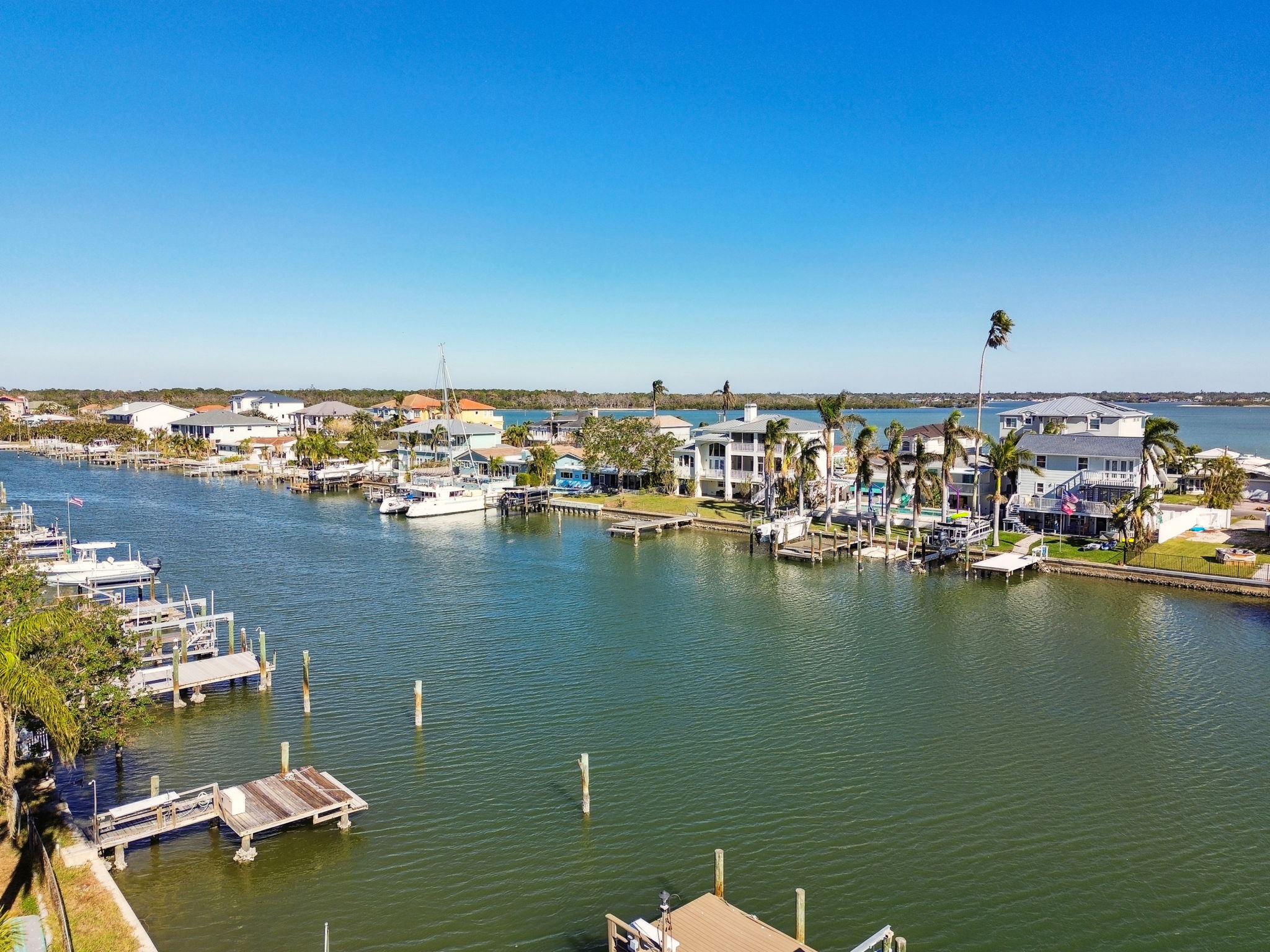 Madeira Beach, Florida, 33708, United States, 3 Bedrooms Bedrooms, ,2 BathroomsBathrooms,Residential,For Sale,1943278