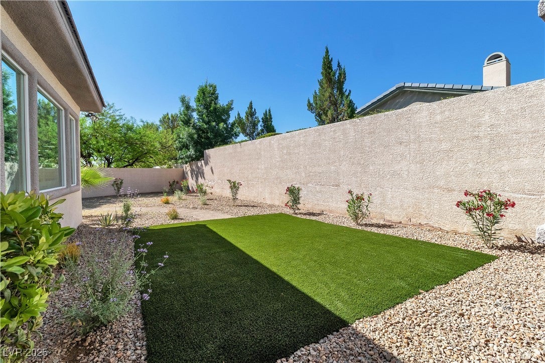 Las Vegas, Nevada, 89138, United States, 4 Bedrooms Bedrooms, ,4 BathroomsBathrooms,Residential,For Sale,1836630