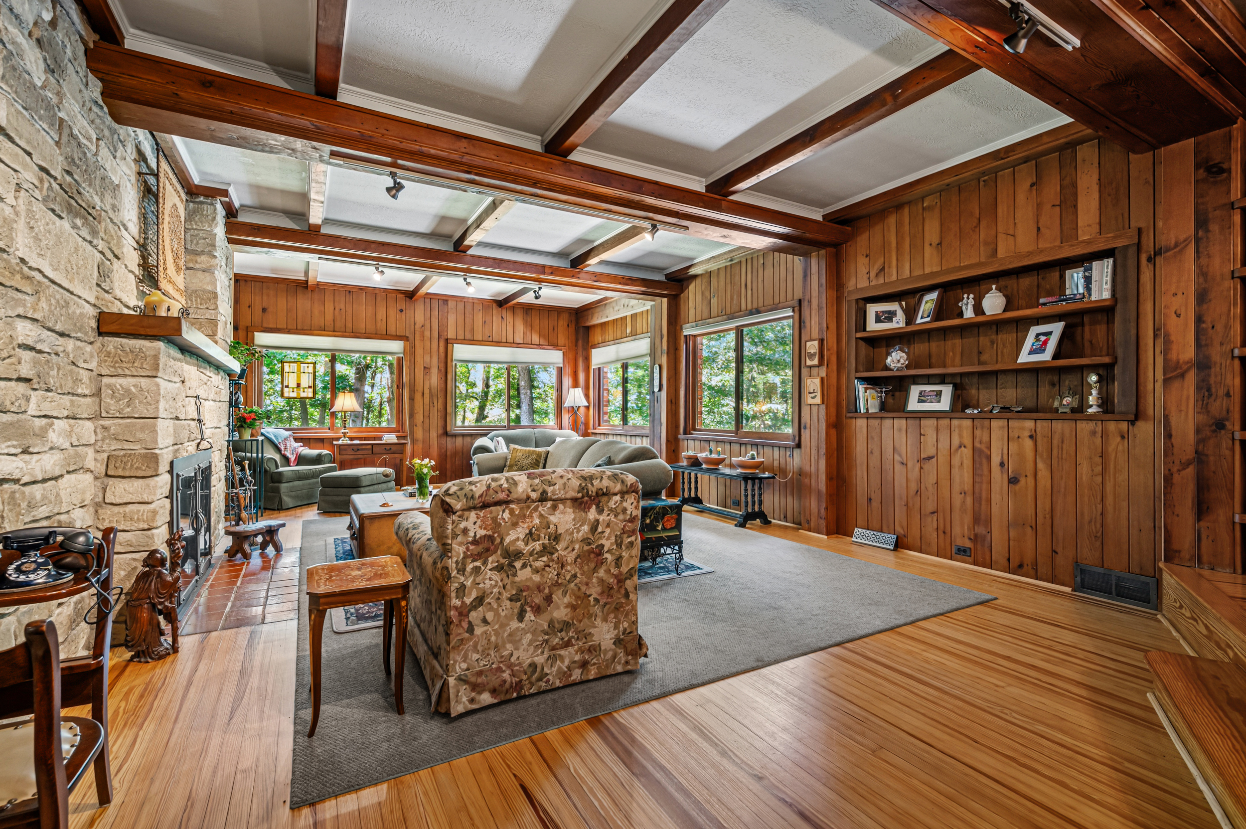  2411 James Street, Hopewell, PA 15001 - 物件實景