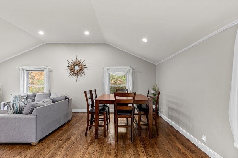 Plymouth, Massachusetts, 02360, United States, 3 Bedrooms Bedrooms, ,2 BathroomsBathrooms,Residential,For Sale,1982204