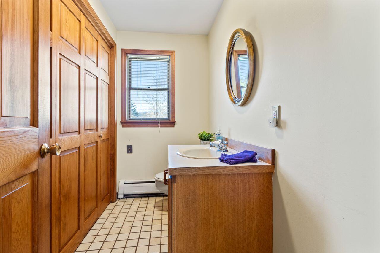 Portland, Maine, 04103, United States, 3 Bedrooms Bedrooms, ,3 BathroomsBathrooms,Residential,For Sale,1988011