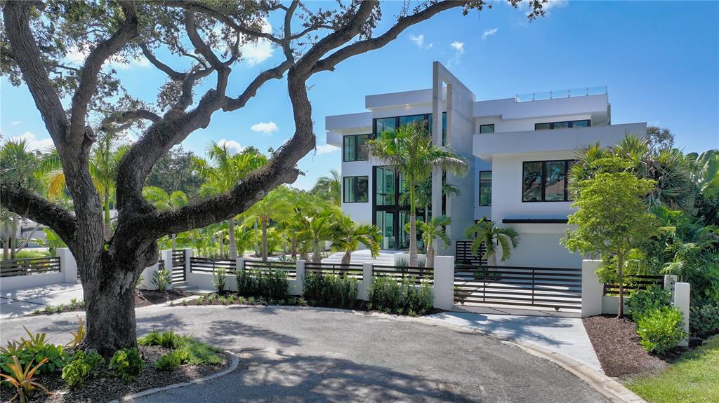 Sarasota, Florida, 34239, United States, 5 Bedrooms Bedrooms, ,8 BathroomsBathrooms,Residential,For Sale,1991570