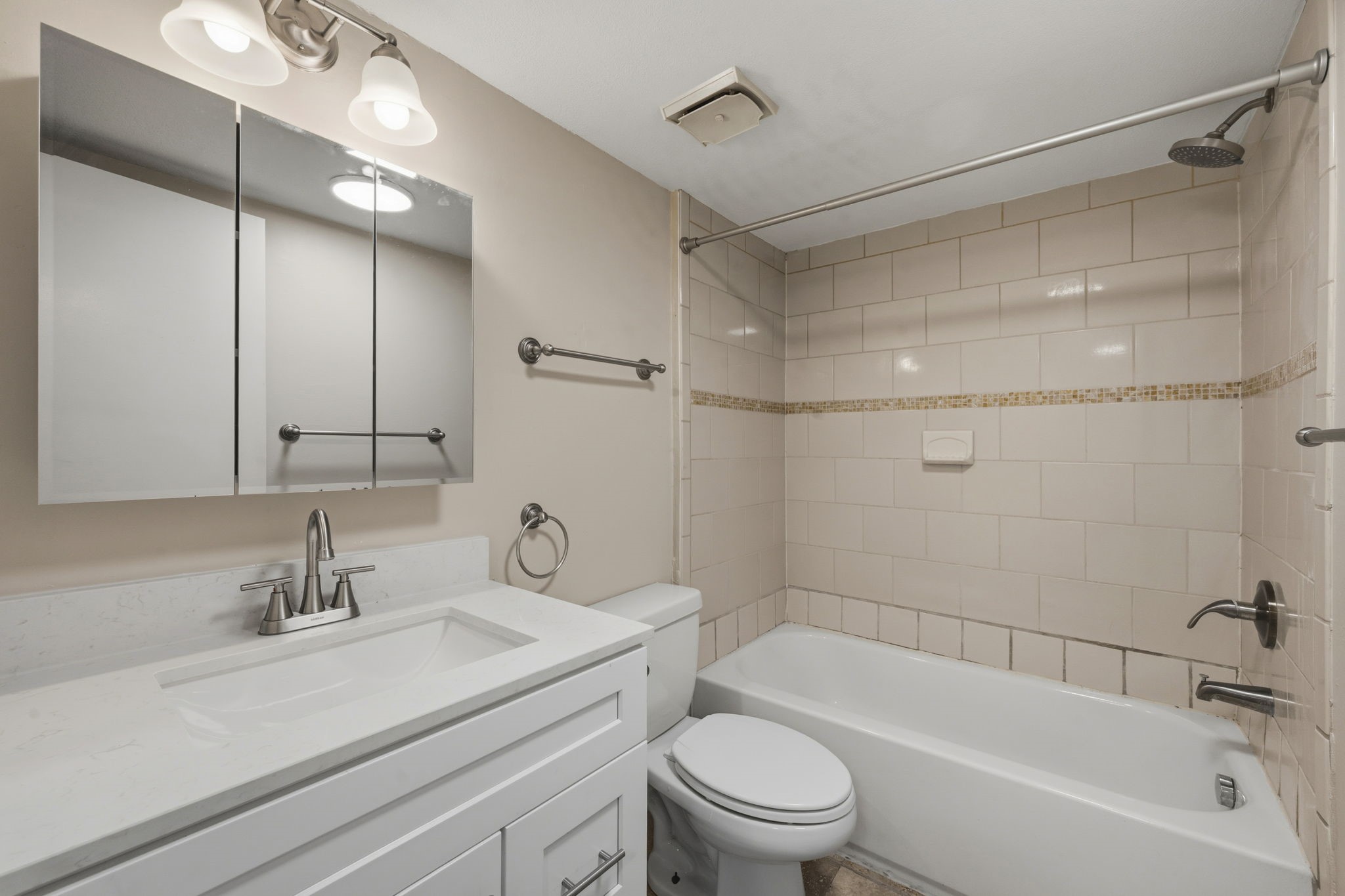  10834 Briar Forest Drive #42 - 物件實景