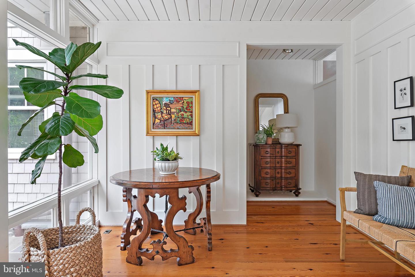 Annapolis, Maryland, 21403, United States, 5 Bedrooms Bedrooms, ,4 BathroomsBathrooms,Residential,For Sale,1895368
