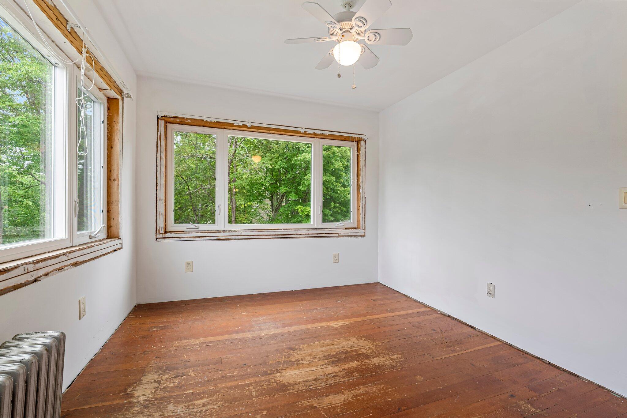 Limerick, Maine, 04048, United States, 4 Bedrooms Bedrooms, ,2 BathroomsBathrooms,Residential,For Sale,1916367
