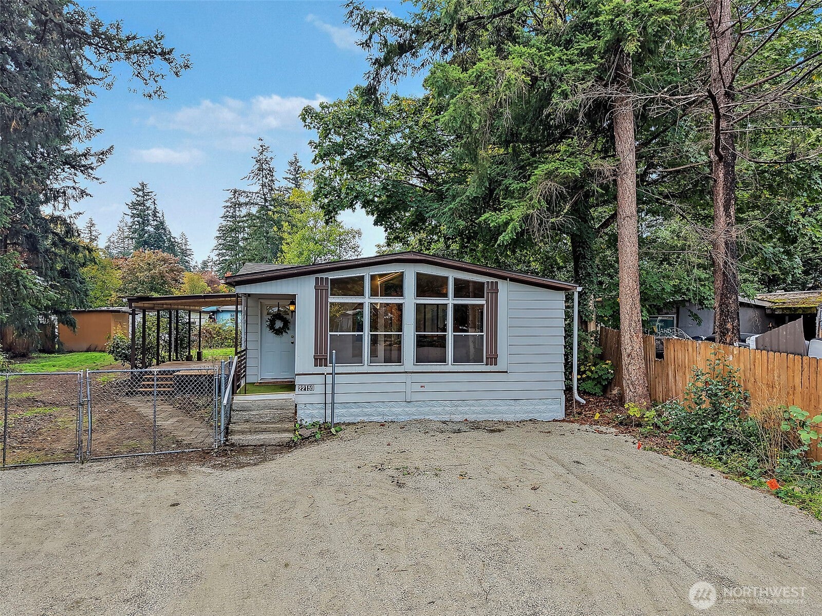 275th Ct, Maple Valley, WA 98038