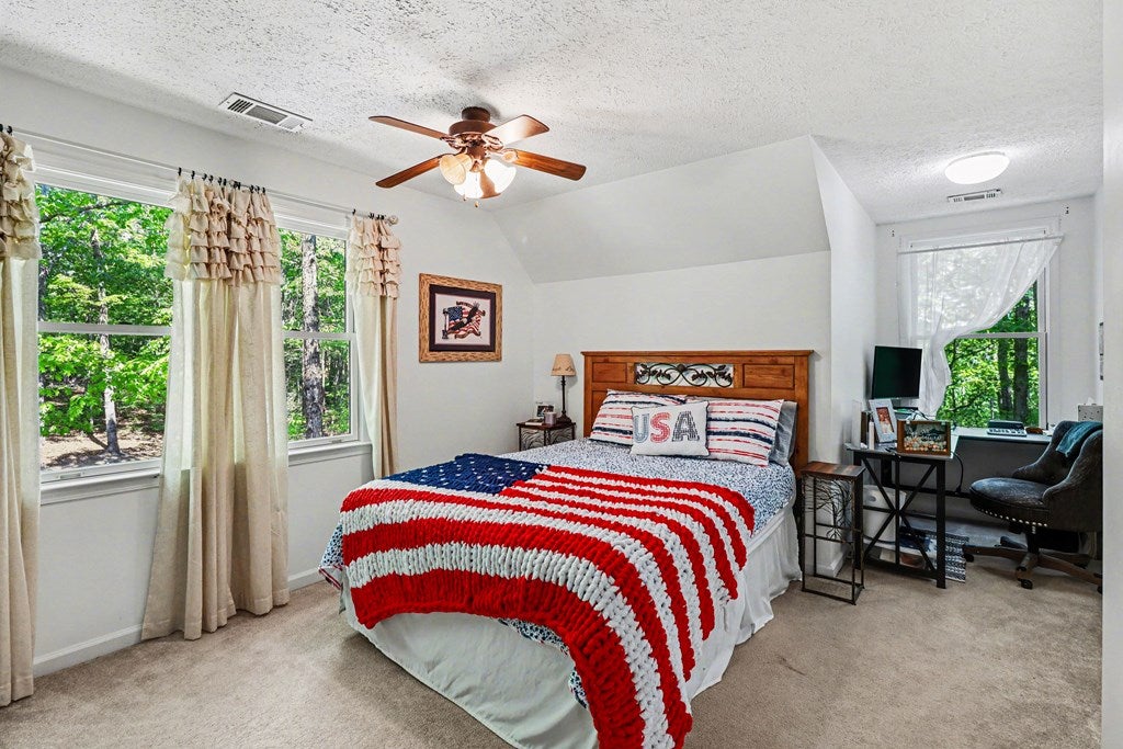Ellijay, Georgia, 30540, United States, 3 Bedrooms Bedrooms, ,4 BathroomsBathrooms,Residential,For Sale,2044950