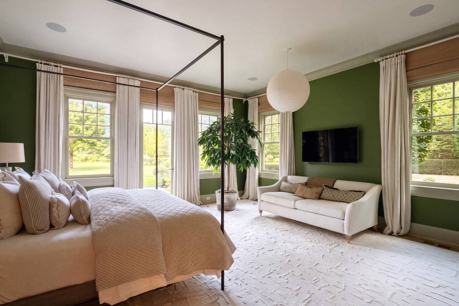  Grand Scale, Quiet Elegance in Wainscott - 物件實景