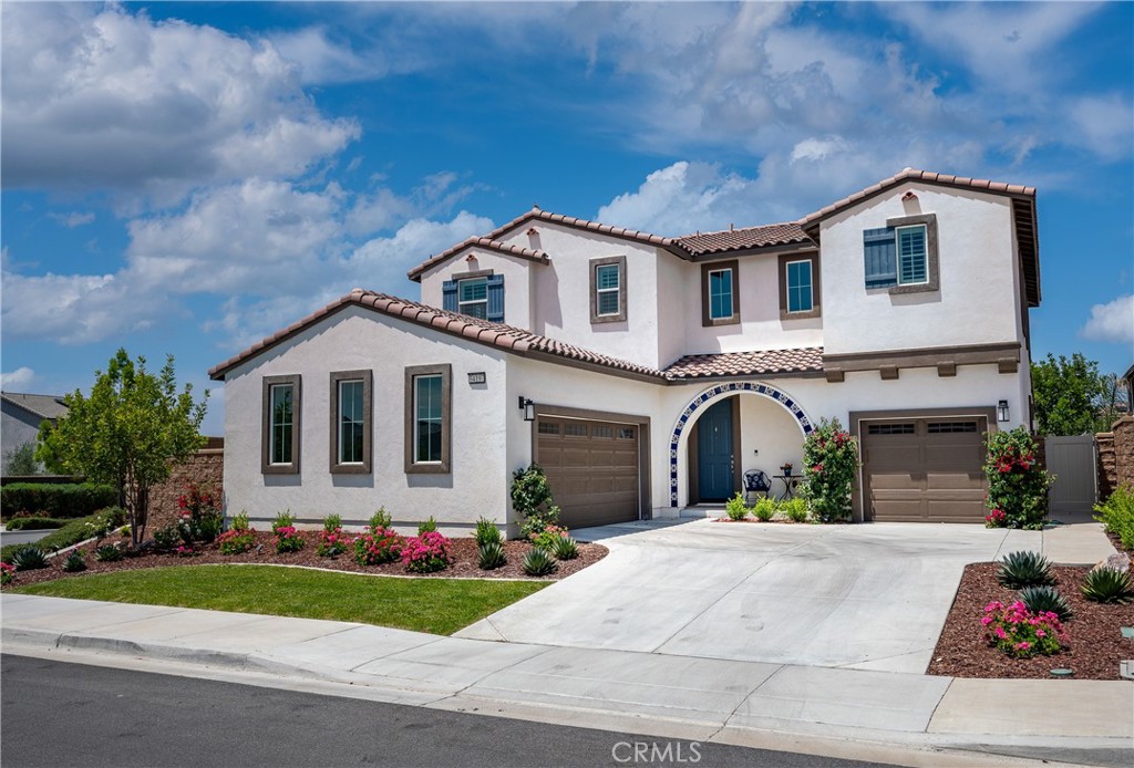 Murrieta, California, 92563, United States, 3 Bedrooms Bedrooms, ,3 BathroomsBathrooms,Residential,For Sale,1927854