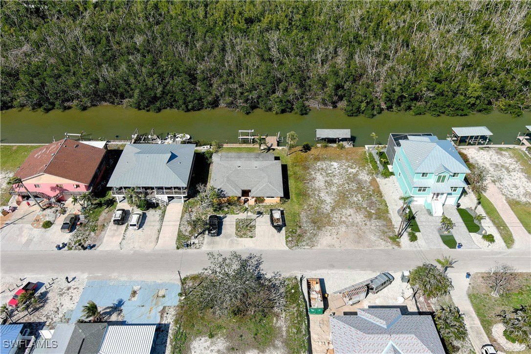 Fort Myers Beach, Florida, 33931, United States, 4 Bedrooms Bedrooms, ,4 BathroomsBathrooms,Residential,For Sale,1899950
