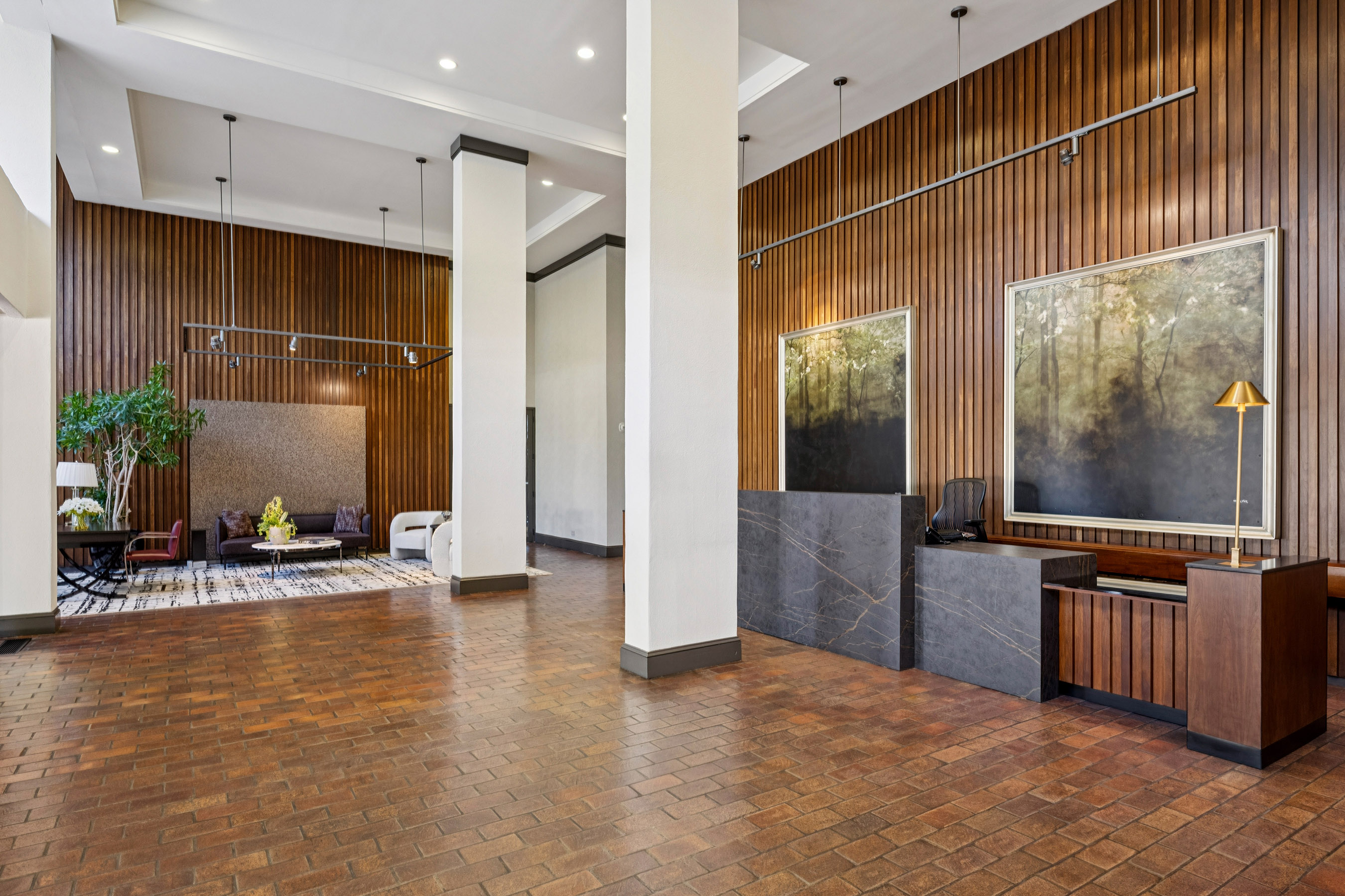  Expansive Double Unit in One of Buckhead