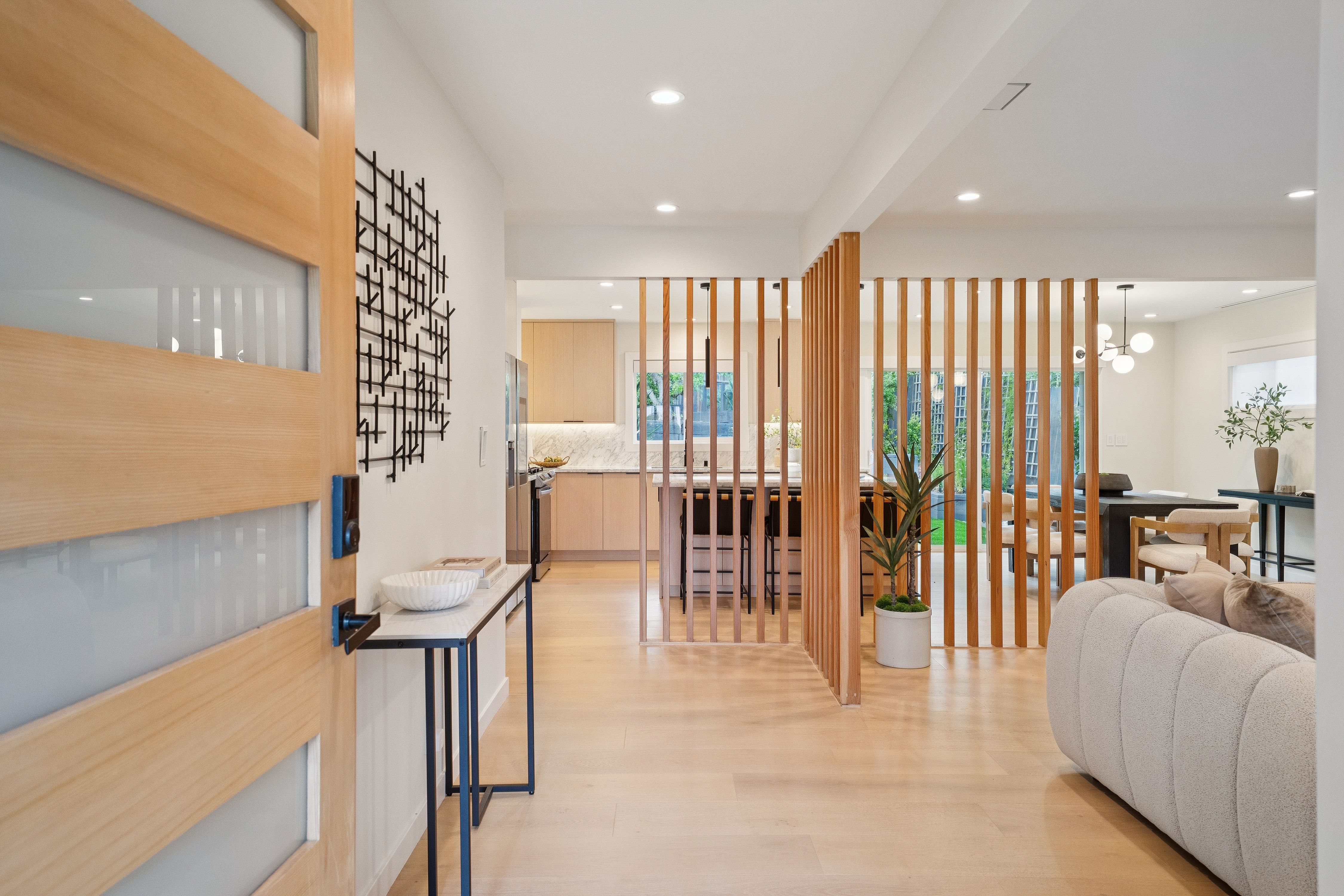  Contemporary San Mateo Single Story Remodeled in 2023 - 物件實景