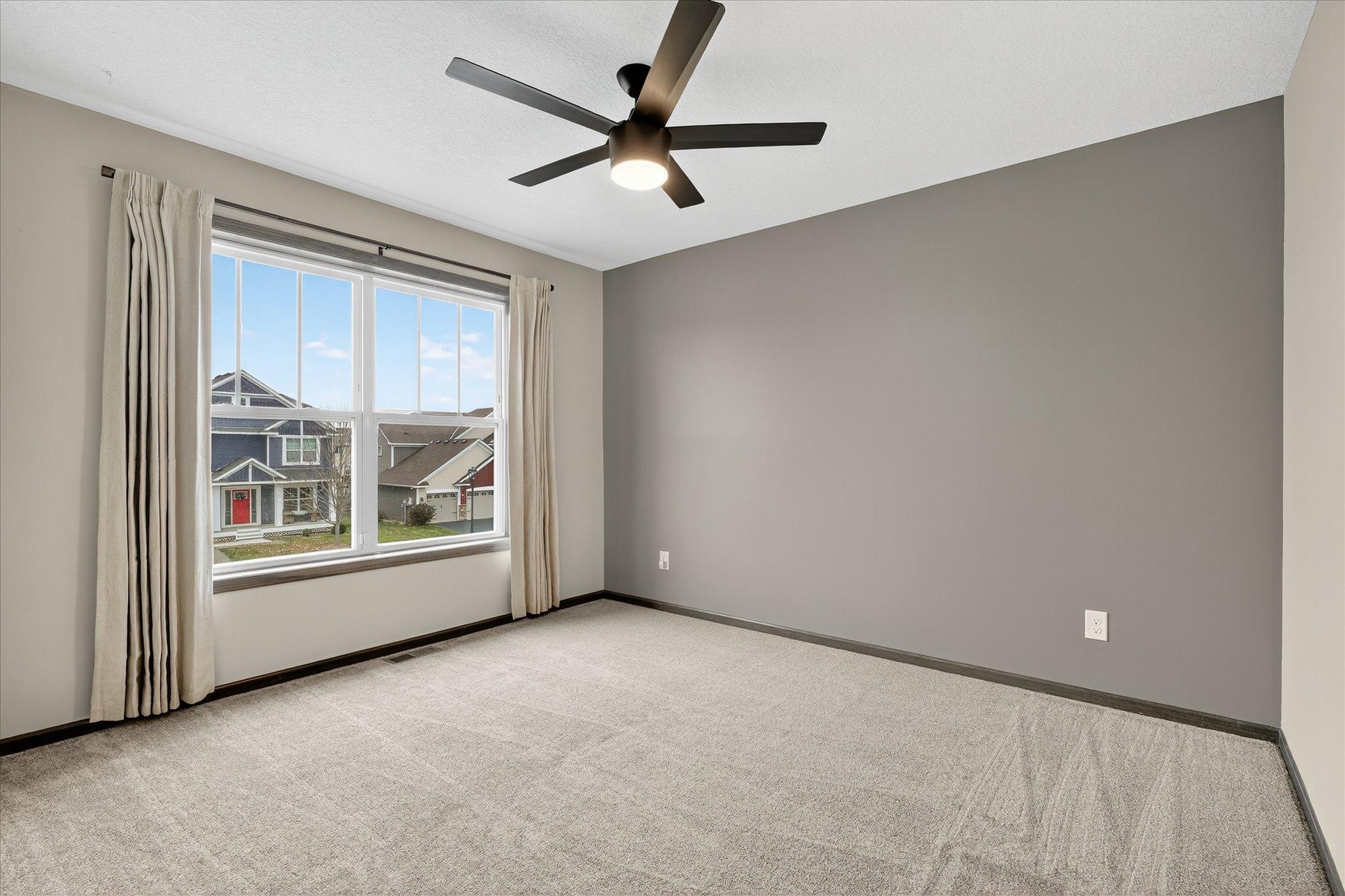 Rosemount, Minnesota, 55068, United States, 5 Bedrooms Bedrooms, ,3 BathroomsBathrooms,Residential,For Sale,1993555