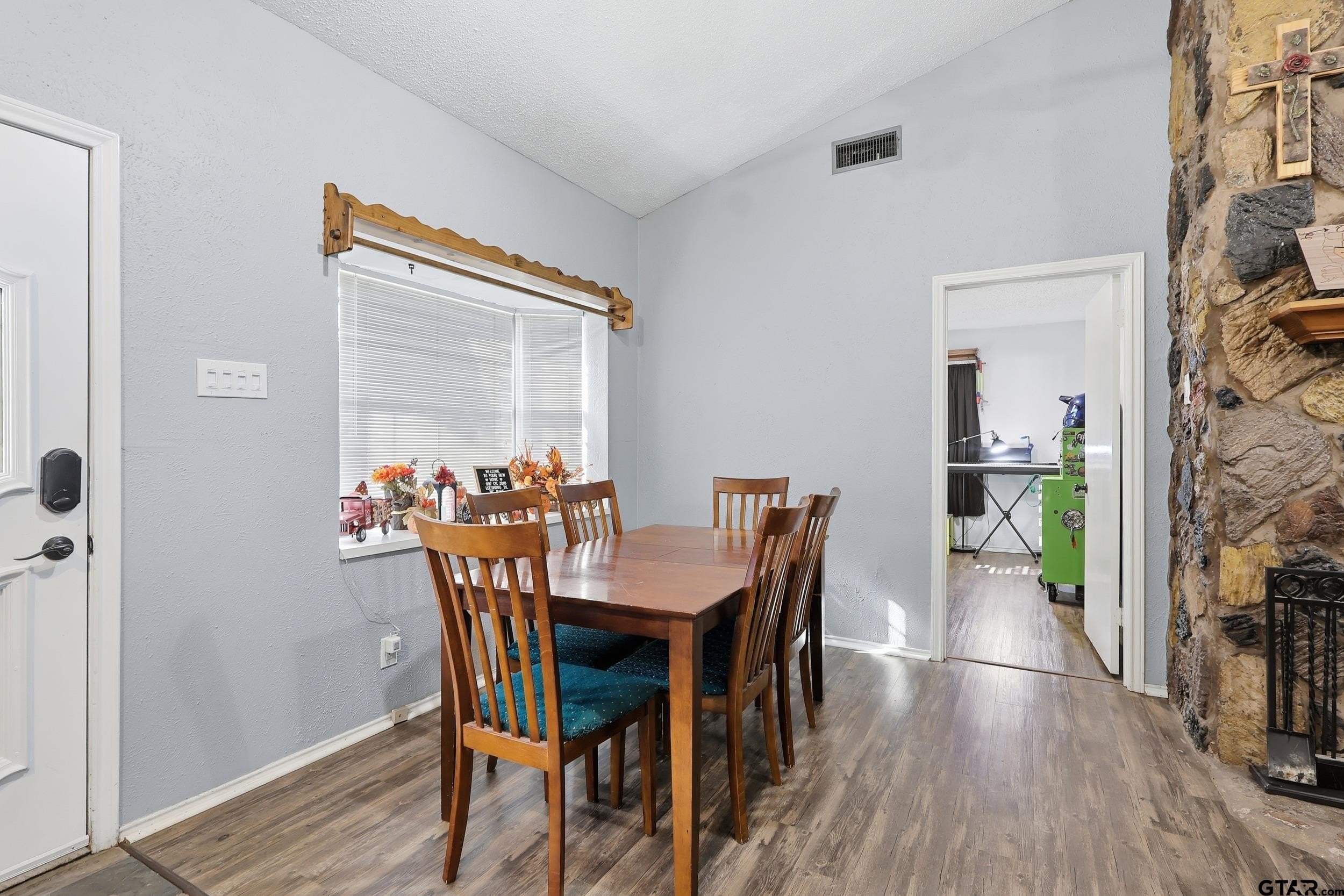 Leesburg, Texas, 75451, United States, 3 Bedrooms Bedrooms, ,2 BathroomsBathrooms,Residential,For Sale,1987369