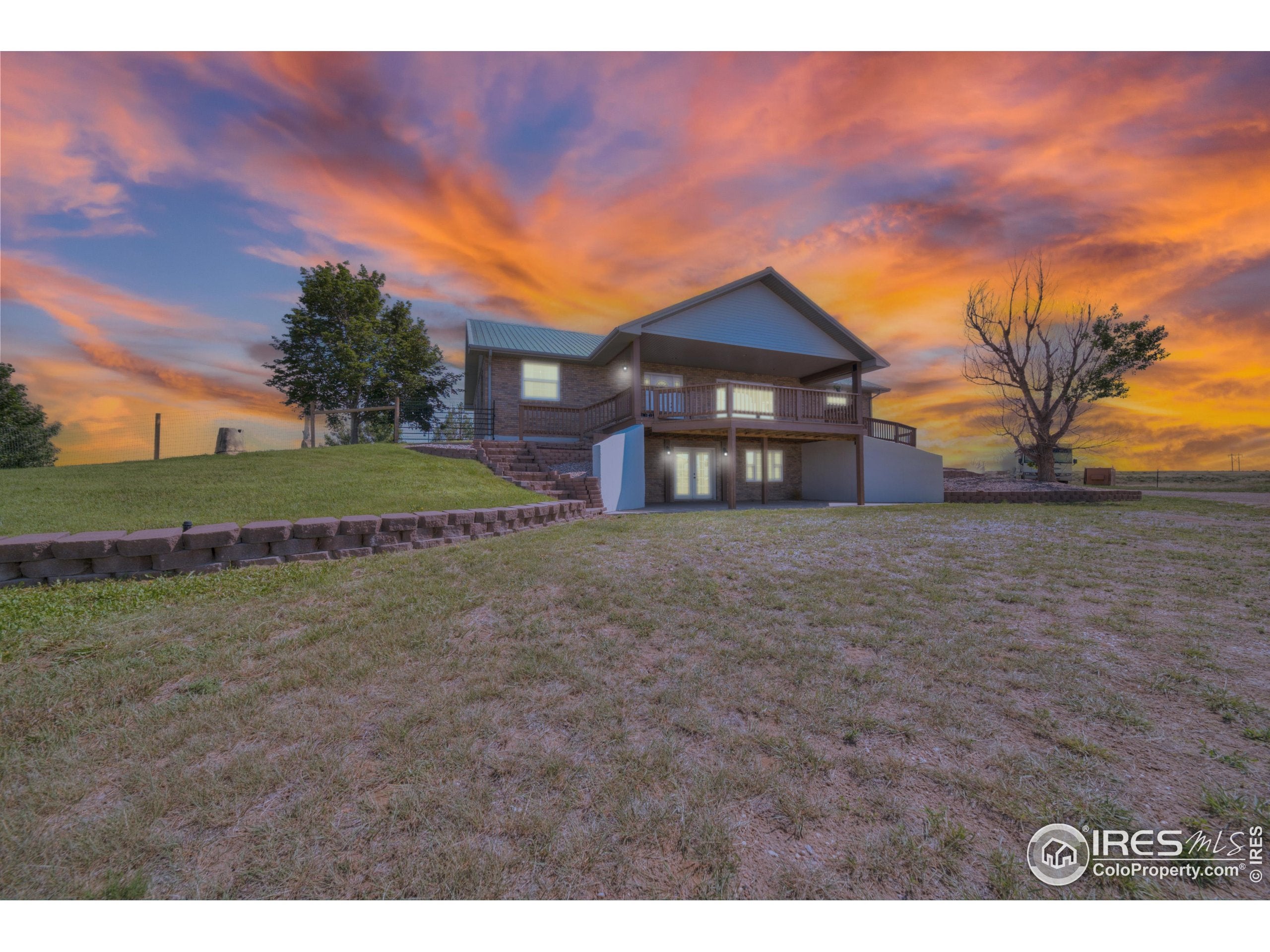 Hillrose, Colorado, 80733, United States, 6 Bedrooms Bedrooms, ,2 BathroomsBathrooms,Residential,For Sale,1977240