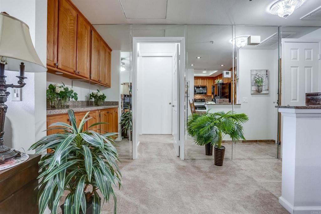 San Diego, California, 92110, United States, 1 Bedroom Bedrooms, ,1 BathroomBathrooms,Residential,For Sale,1991104