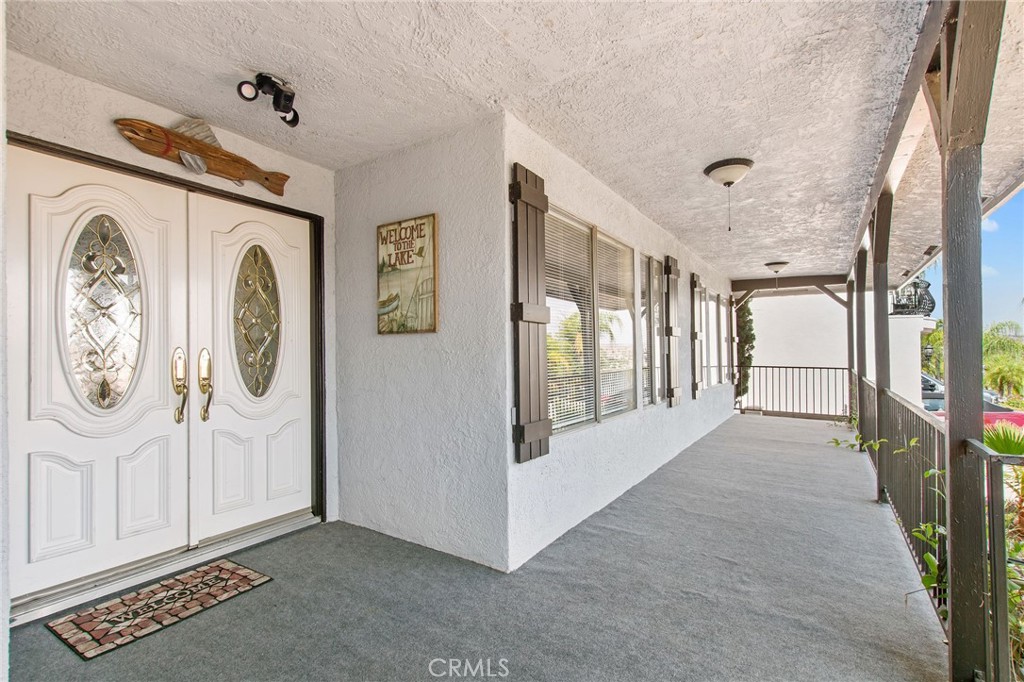 Canyon Lake, California, 92587, United States, 3 Bedrooms Bedrooms, ,2 BathroomsBathrooms,Residential,For Sale,1888203