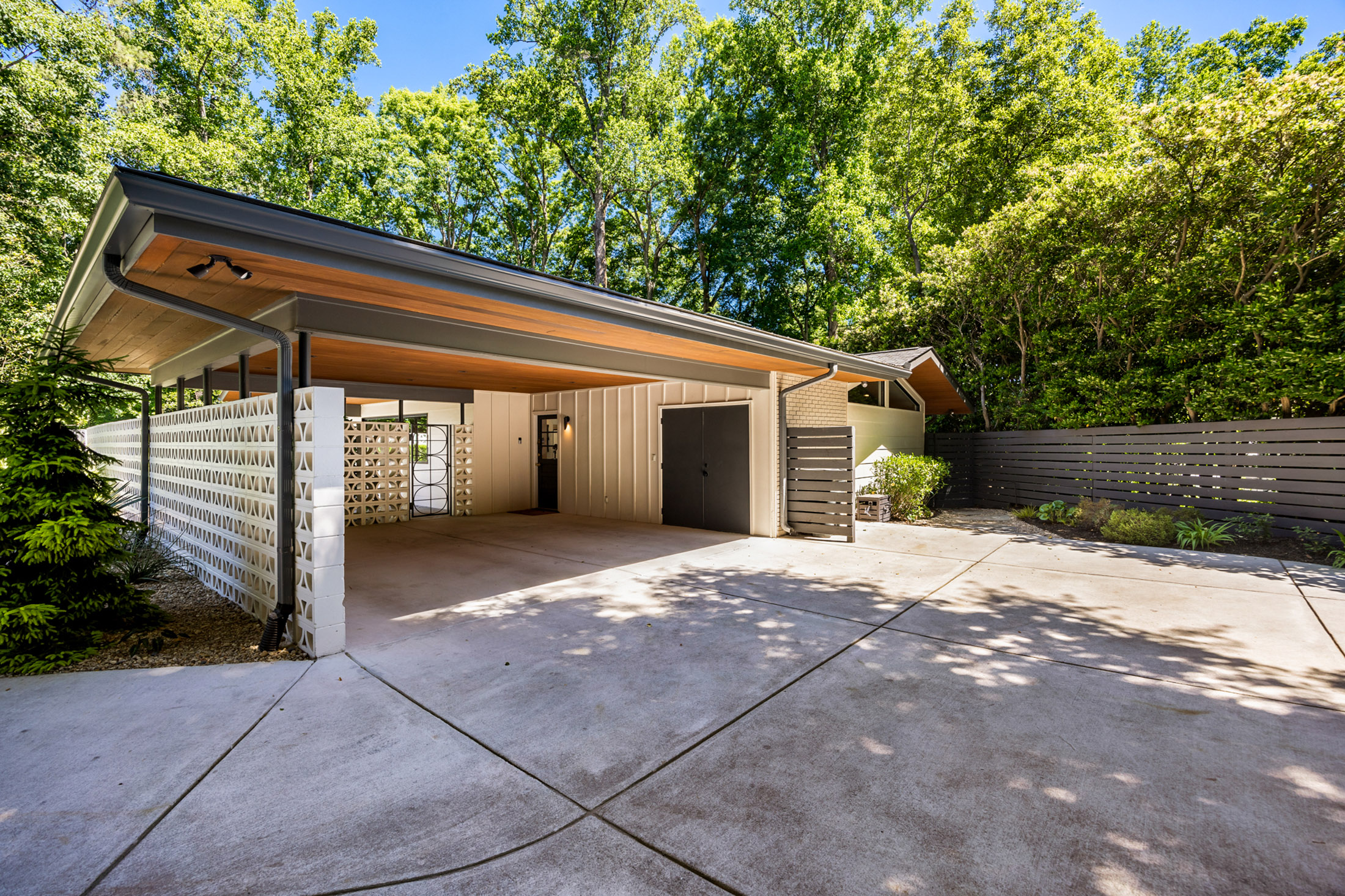  Extraordinary Mid-Century Modern Residence in Buckhead - 物件實景
