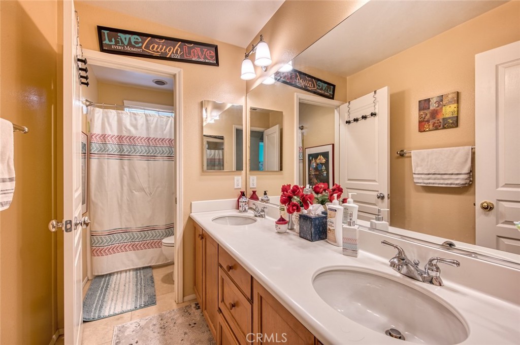 Temecula, California, 92591, United States, 4 Bedrooms Bedrooms, ,3 BathroomsBathrooms,Residential,For Sale,1967946