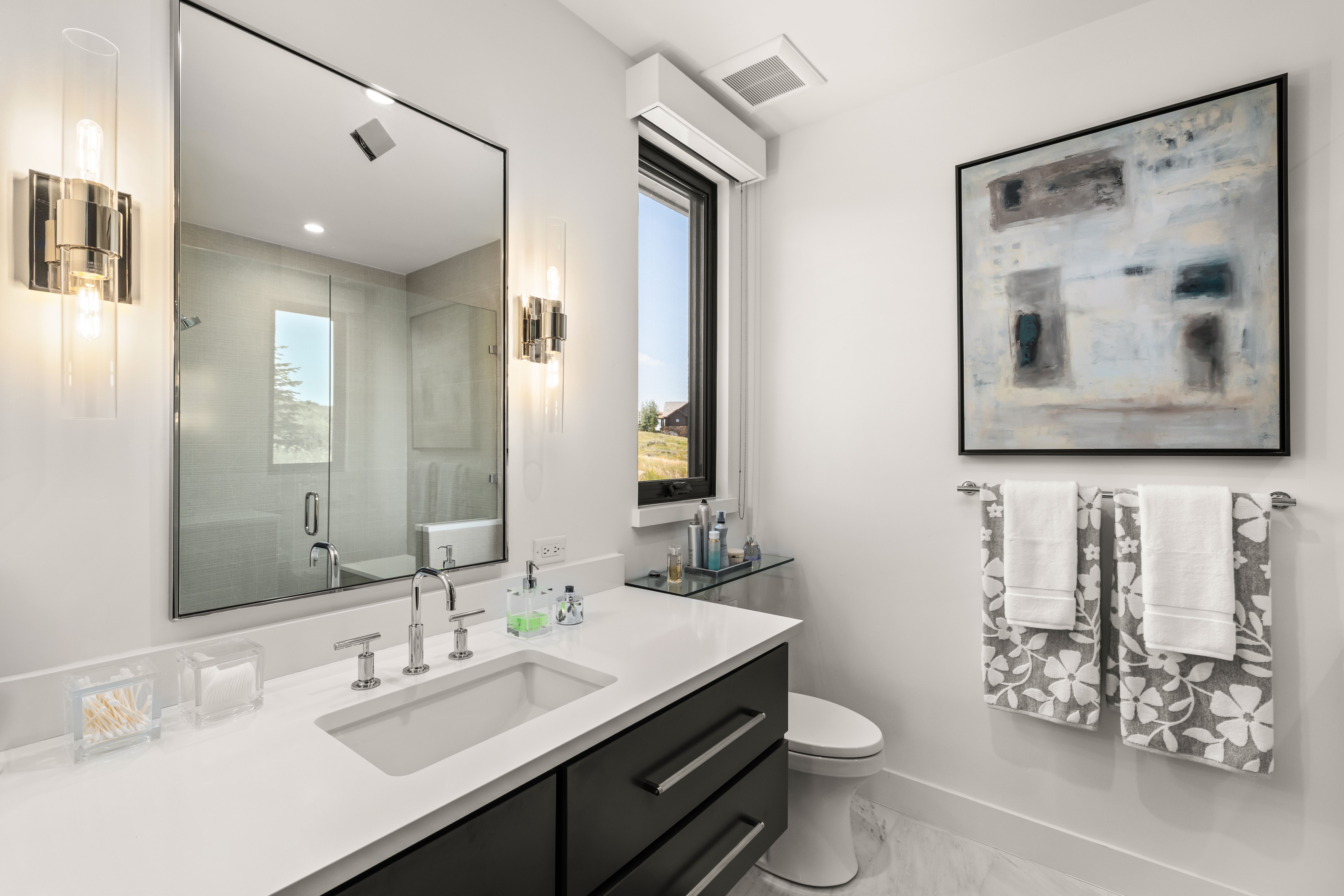  Designed to Embrace Both Grand Entertaining and Everyday Mountain Living - 物件實景