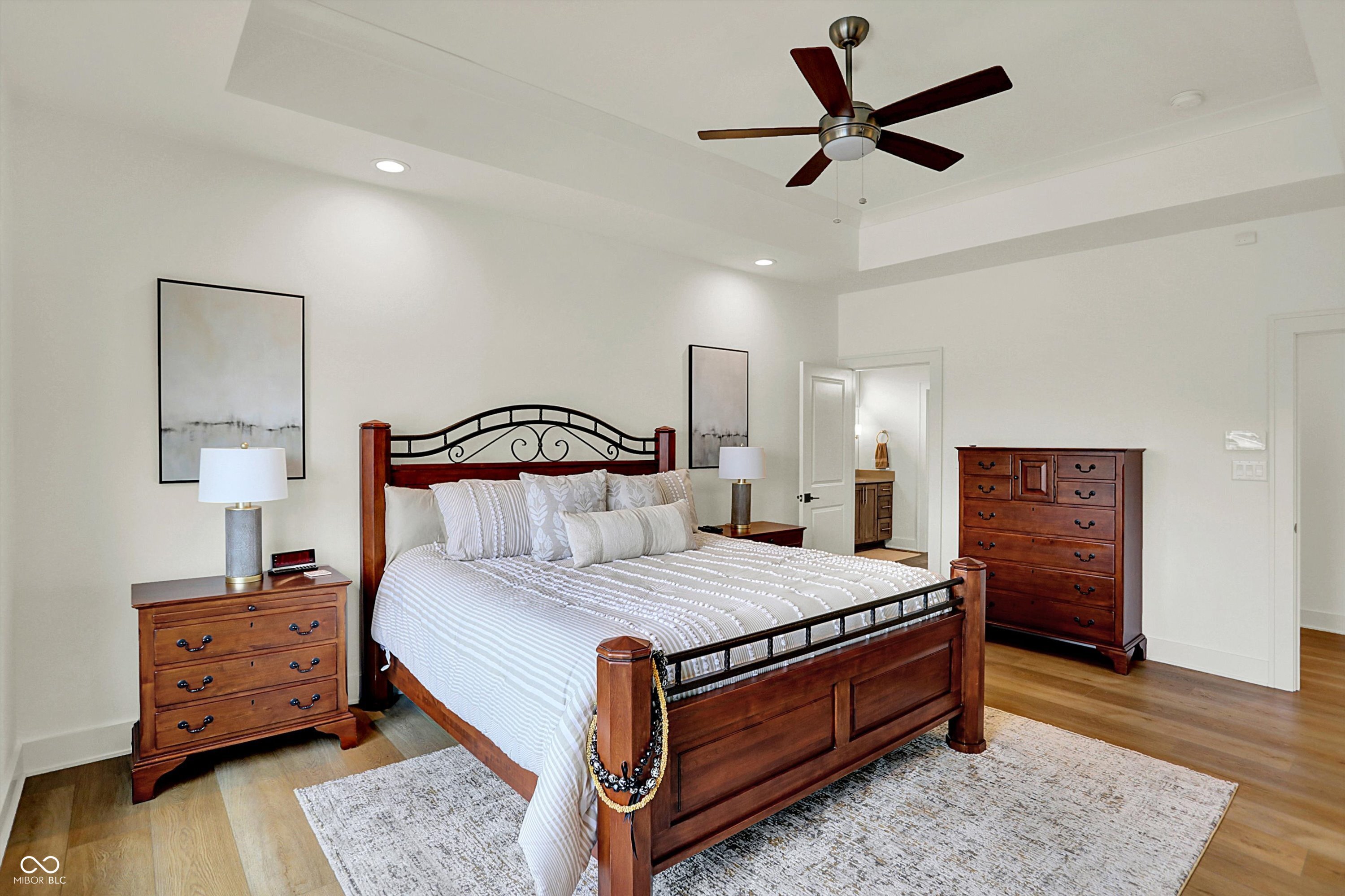 Bargersville, Indiana, 46106, United States, 5 Bedrooms Bedrooms, ,6 BathroomsBathrooms,Residential,For Sale,1983672