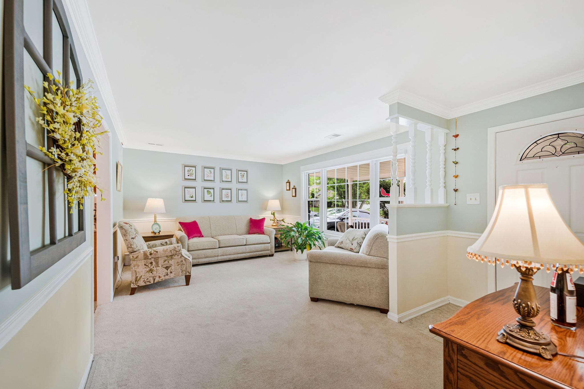 Bowie, Maryland, 20716, United States, 4 Bedrooms Bedrooms, ,2 BathroomsBathrooms,Residential,For Sale,2048193