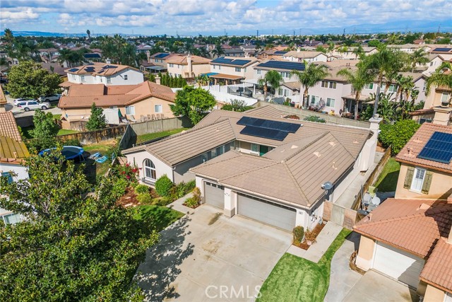 Eastvale, California, 92880, United States, 4 Bedrooms Bedrooms, ,2 BathroomsBathrooms,Residential,For Sale,1987341